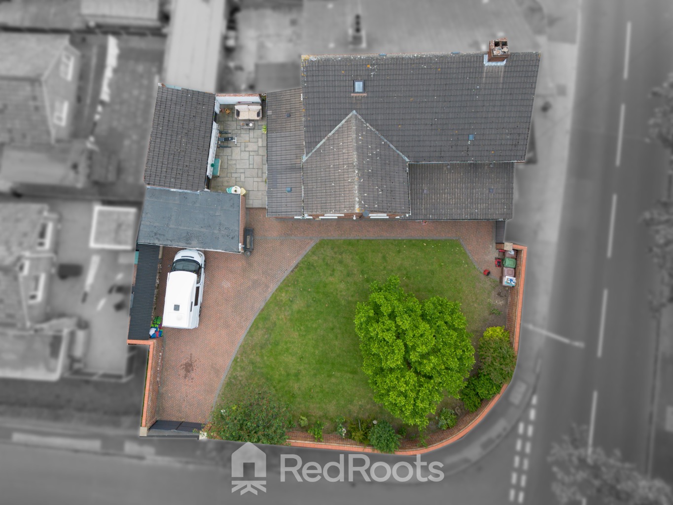 4 bed semi-detached house for sale in High Street, South Elmsall, Pontefract, West Yorkshire, WF9  - Property Image 26