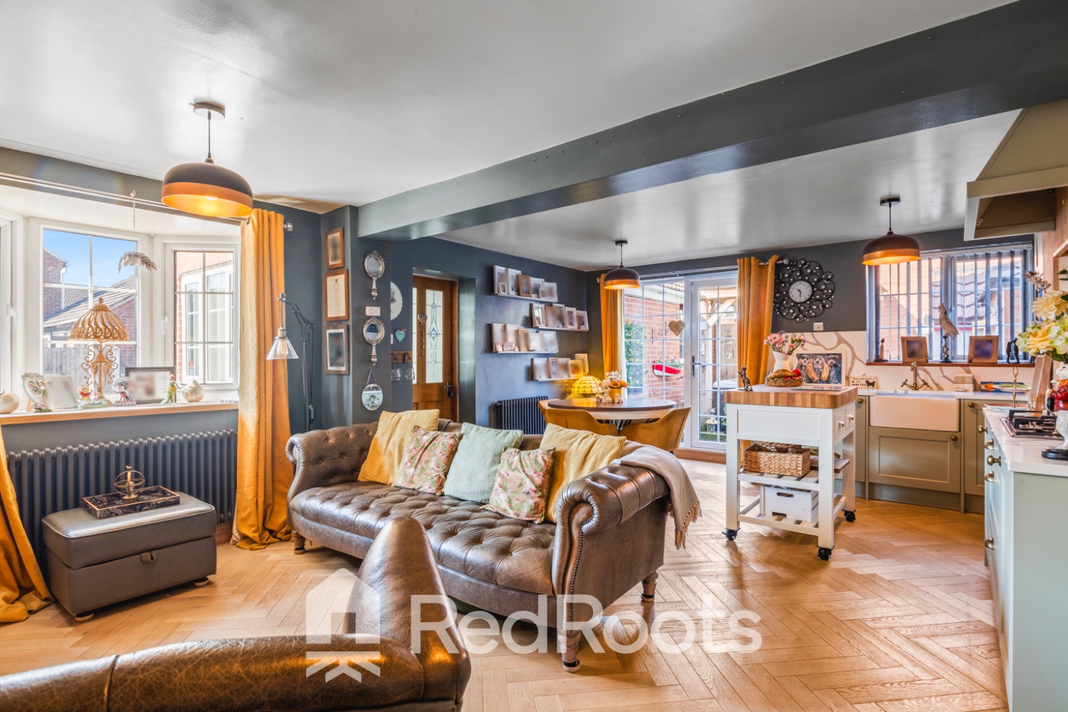 4 bed detached house for sale in Skellow, Doncaster, South Yorkshire, DN6  - Property Image 3