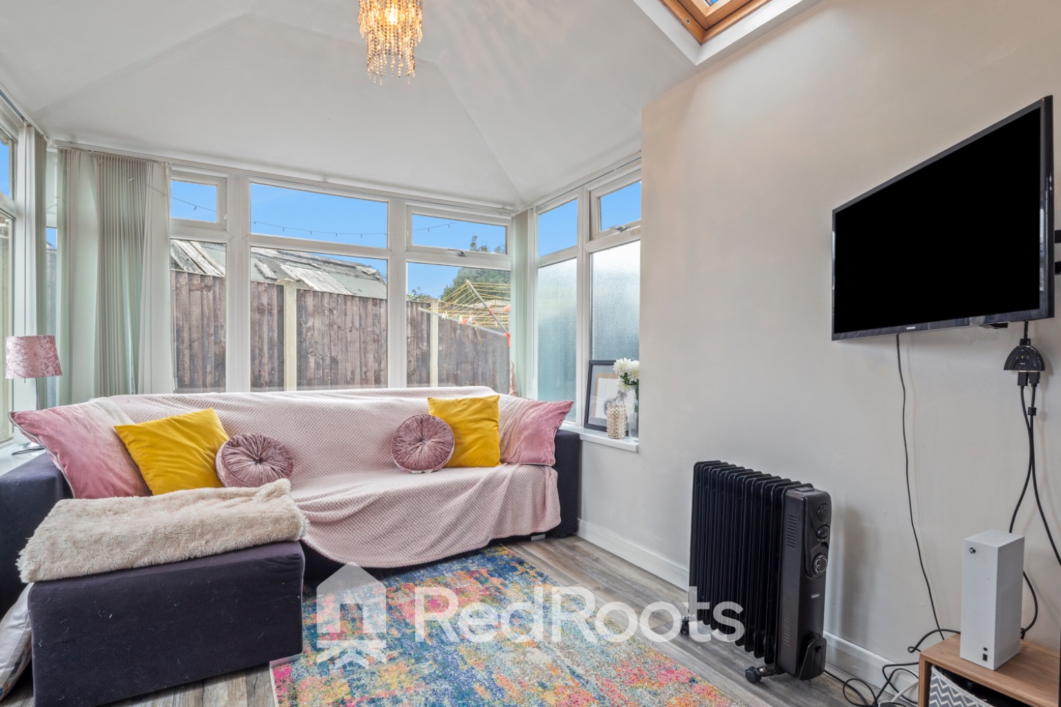 3 bed semi-detached house for sale in Chiltern Road, Scawthorpe,  Doncaster, DN5  - Property Image 10