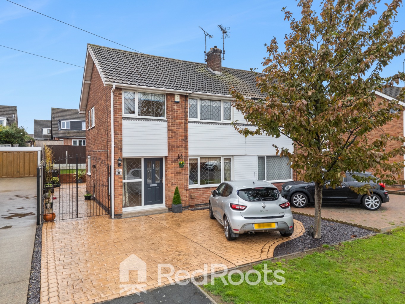 3 bed semi-detached house for sale in Lutterworth Drive, Adwick-le-street, Doncaster, South Yorkshire, DN6  - Property Image 2