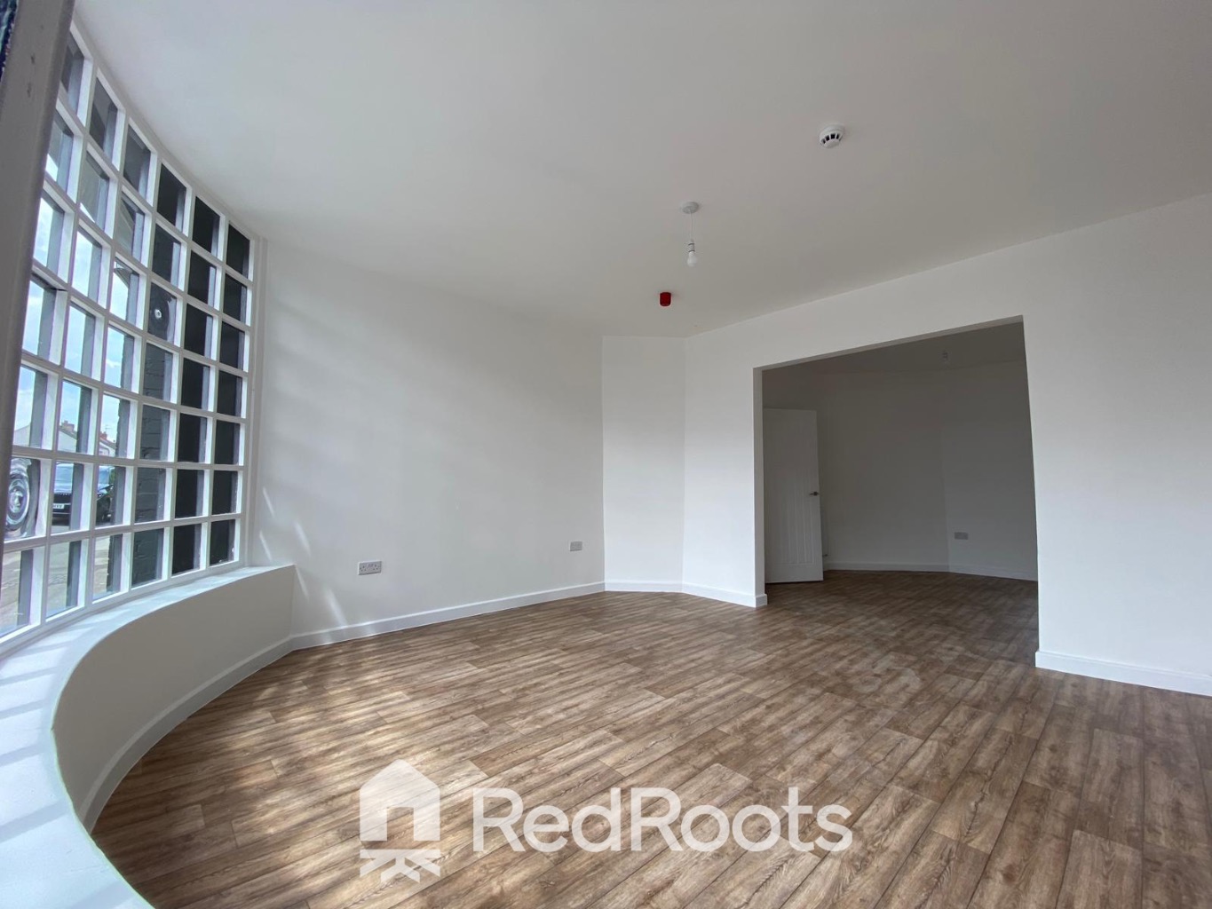 3 bed mixed use for sale in Bentley, Doncaster, South Yorkshire, DN5 - Property Image 7