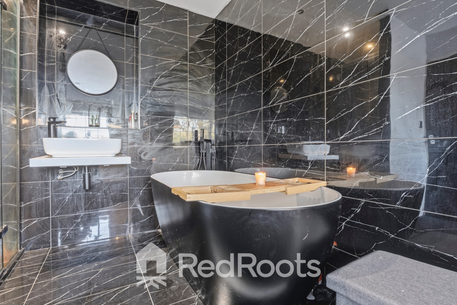 4 bed semi-detached house for sale in High Street, Arksey, Doncaster, South Yorkshire, DN5  - Property Image 18