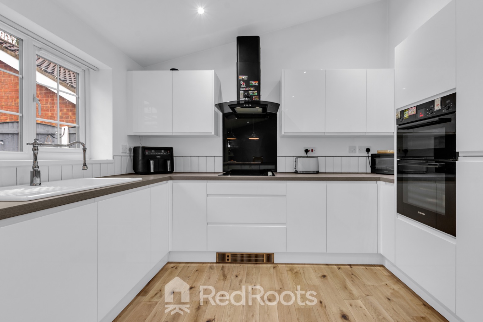 5 bed detached house for sale in Fossard Way, Scawthorpe, Doncaster, South Yorkshire, DN5  - Property Image 25