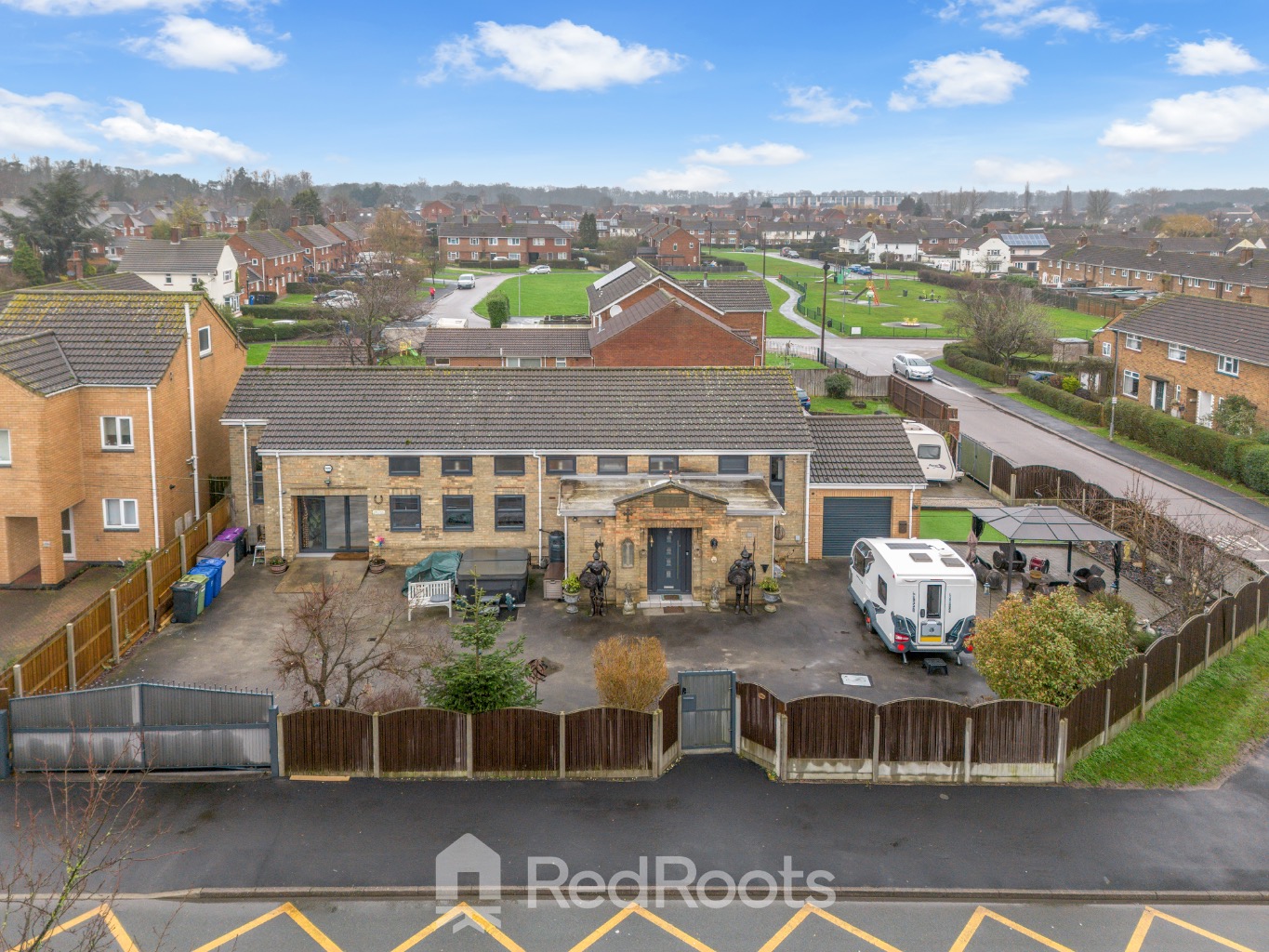 3 bed detached house for sale in Whites Wood Lane, Gainsborough, Lincolnshire, DN21  - Property Image 52