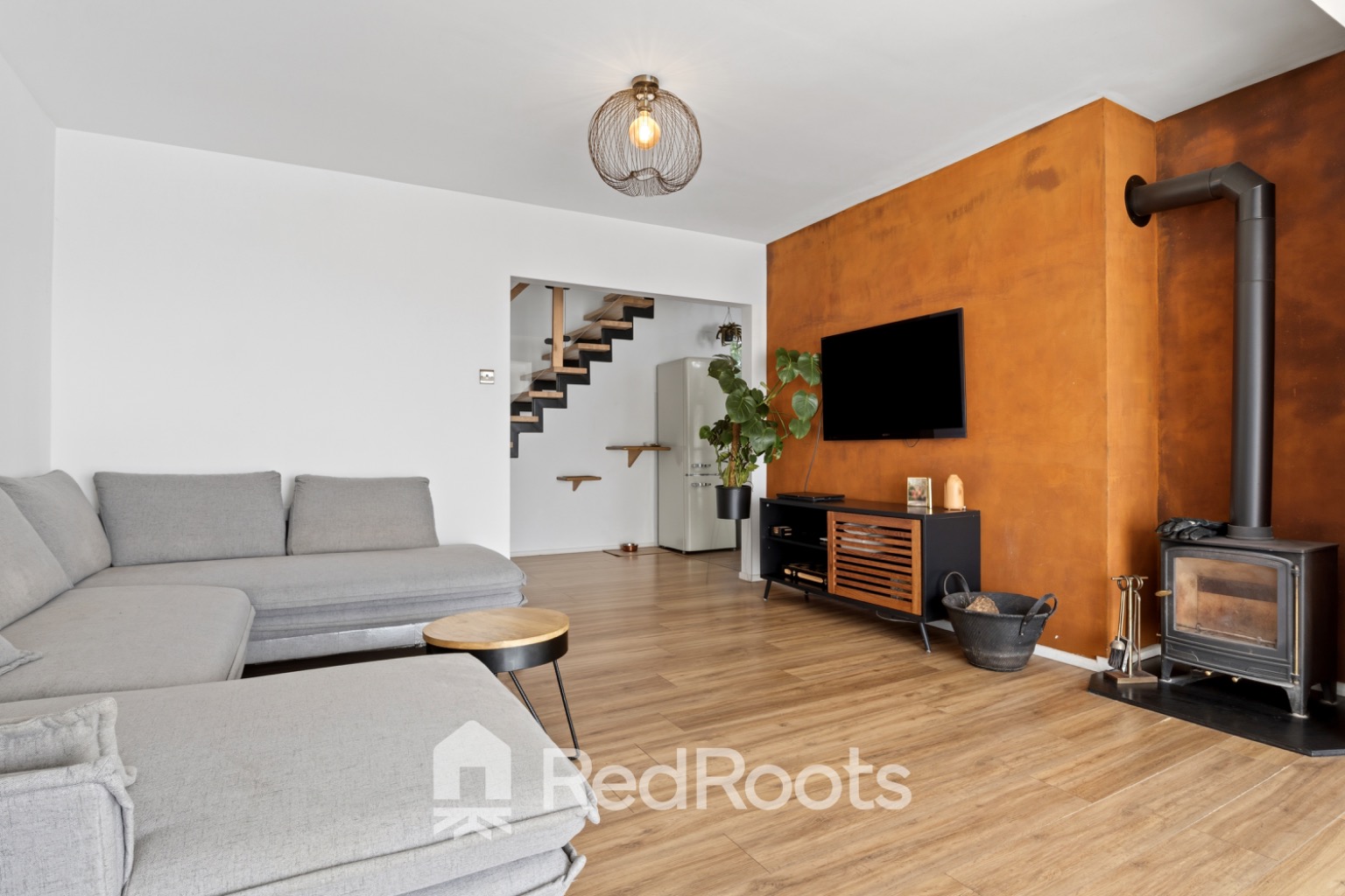 3 bed semi-detached house for sale in Straight Lane, Skelbrooke, Doncaster, South Yorkshire, DN6 - Property Image 12