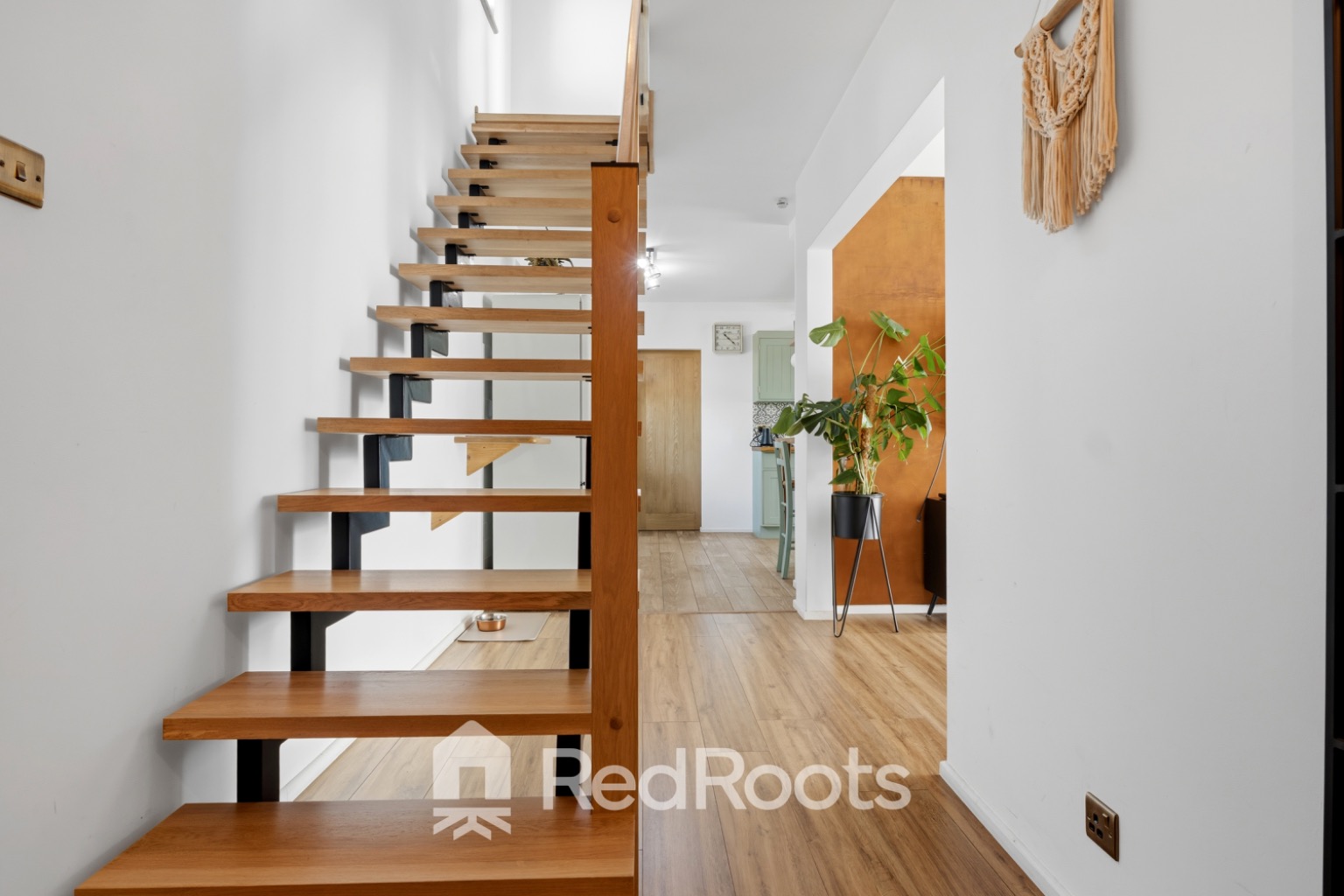 3 bed semi-detached house for sale in Straight Lane, Skelbrooke, Doncaster, South Yorkshire, DN6 - Property Image 6