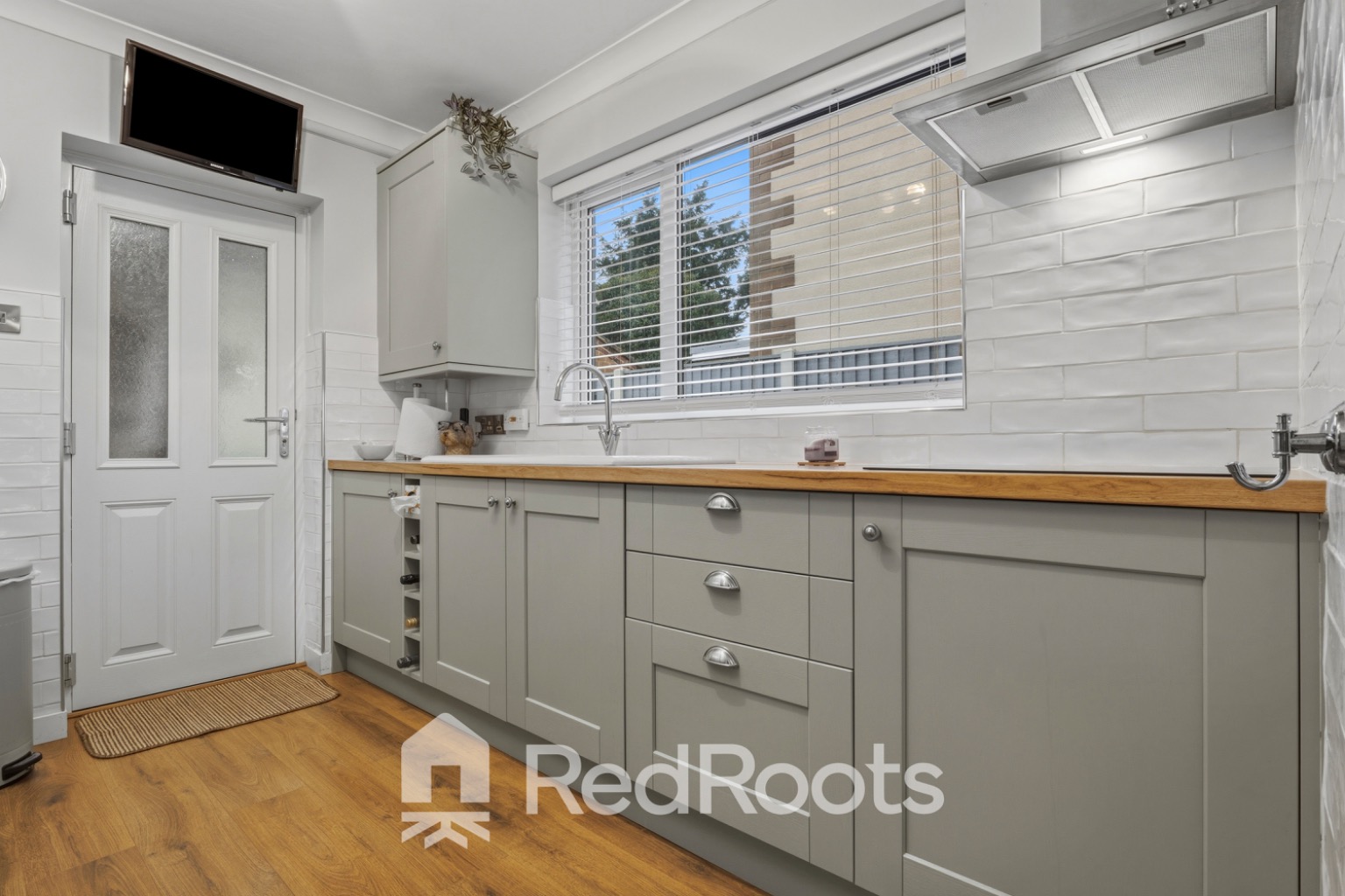 3 bed semi-detached house for sale in Gurth Avenue, Edenthorpe, Doncaster DN3 - Property Image 2