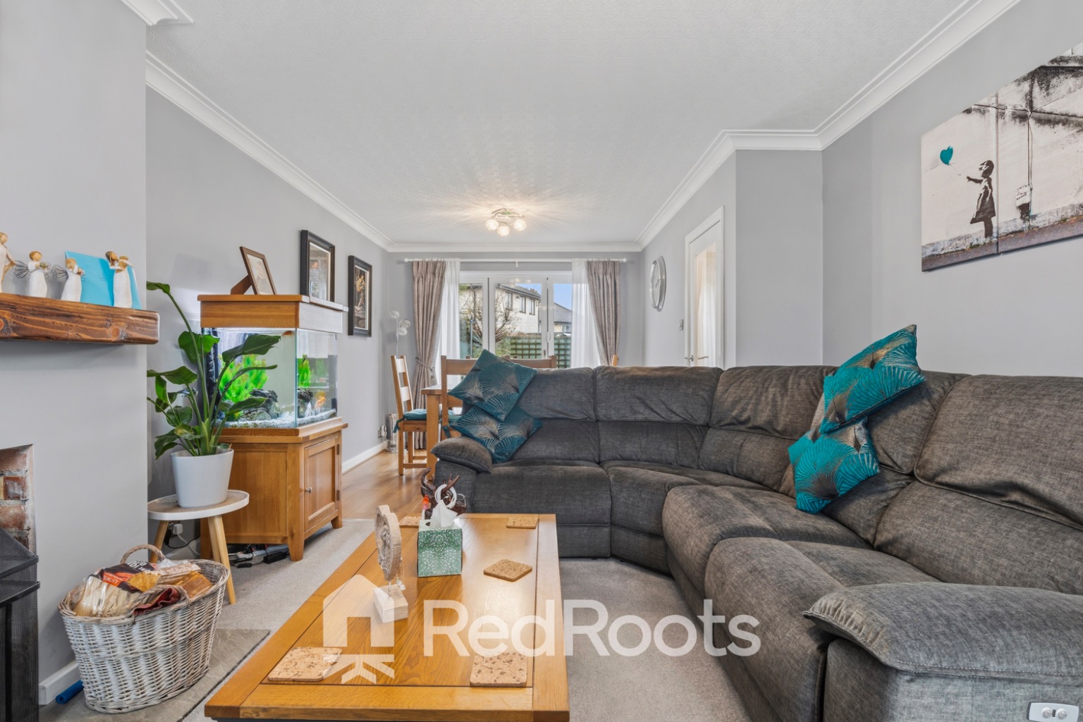 3 bed semi-detached house for sale in Gurth Avenue, Edenthorpe, Doncaster DN3 - Property Image 4