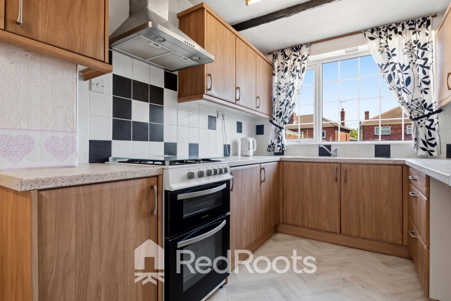 3 bed semi-detached house for sale in Stonehill Rise, Doncaster, South Yorkshire, DN5 - Property Image 4
