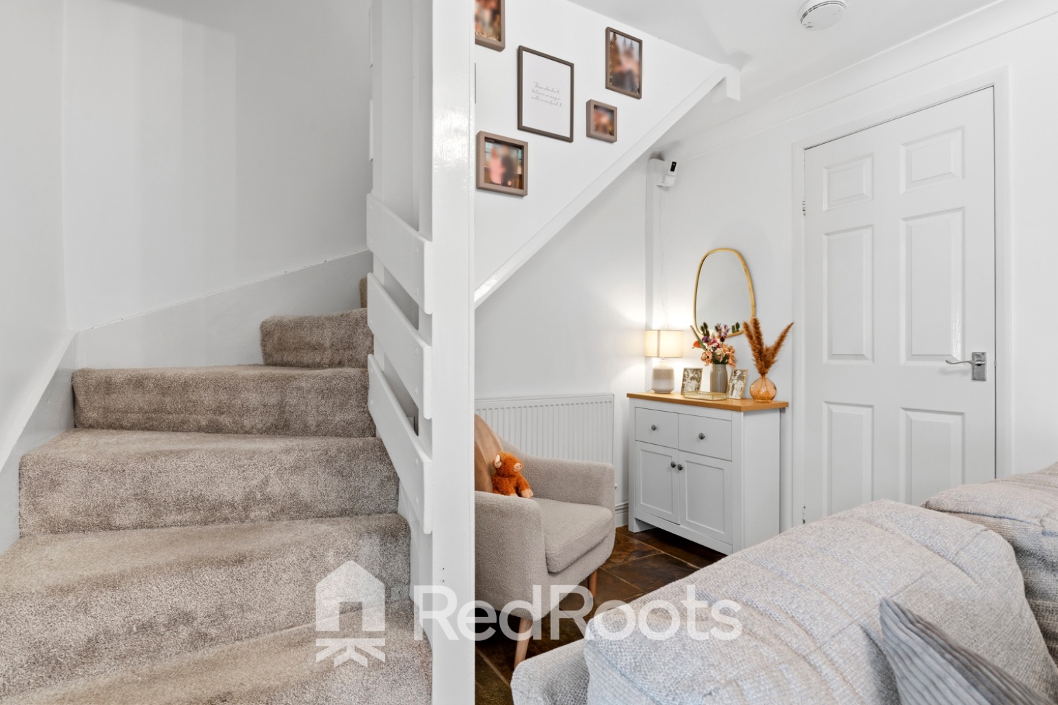 2 bed terraced house for sale in Elizabeth Avenue, Kirk Sandall, Doncaster, South Yorkshire, DN3 - Property Image 3