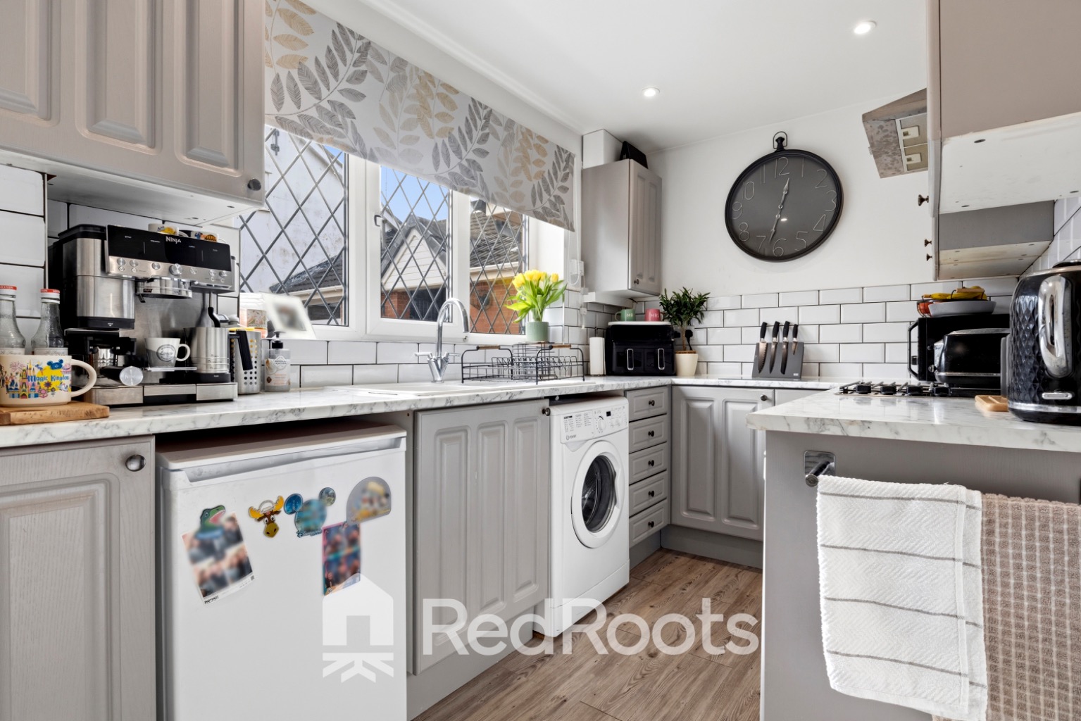 2 bed terraced house for sale in Elizabeth Avenue, Kirk Sandall, Doncaster, South Yorkshire, DN3 - Property Image 10