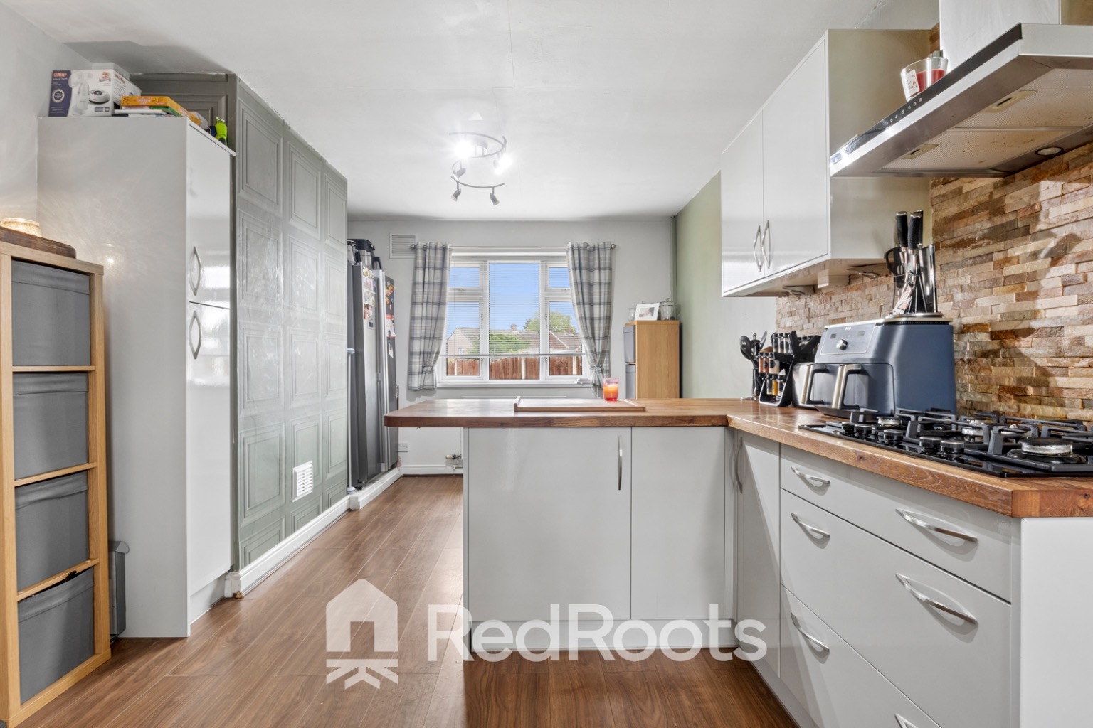 3 bed semi-detached house for sale in Amersall Road, Doncaster, South Yorkshire, DN5  - Property Image 8