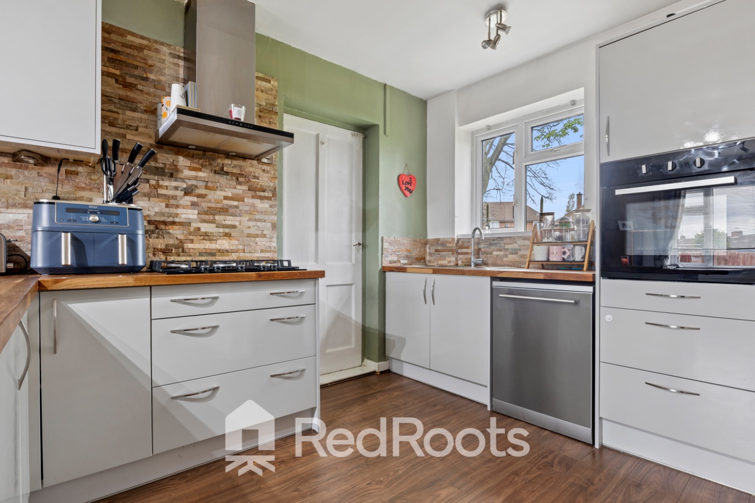 3 bed semi-detached house for sale in Amersall Road, Doncaster, South Yorkshire, DN5  - Property Image 7