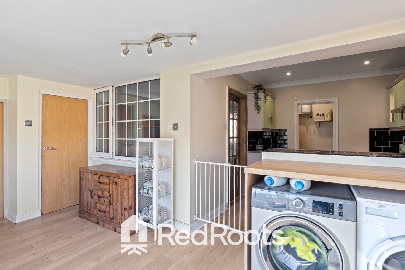 3 bed terraced house for sale in Broadway, Dunscroft, Doncaster, South Yorkshire,  DN7  - Property Image 8