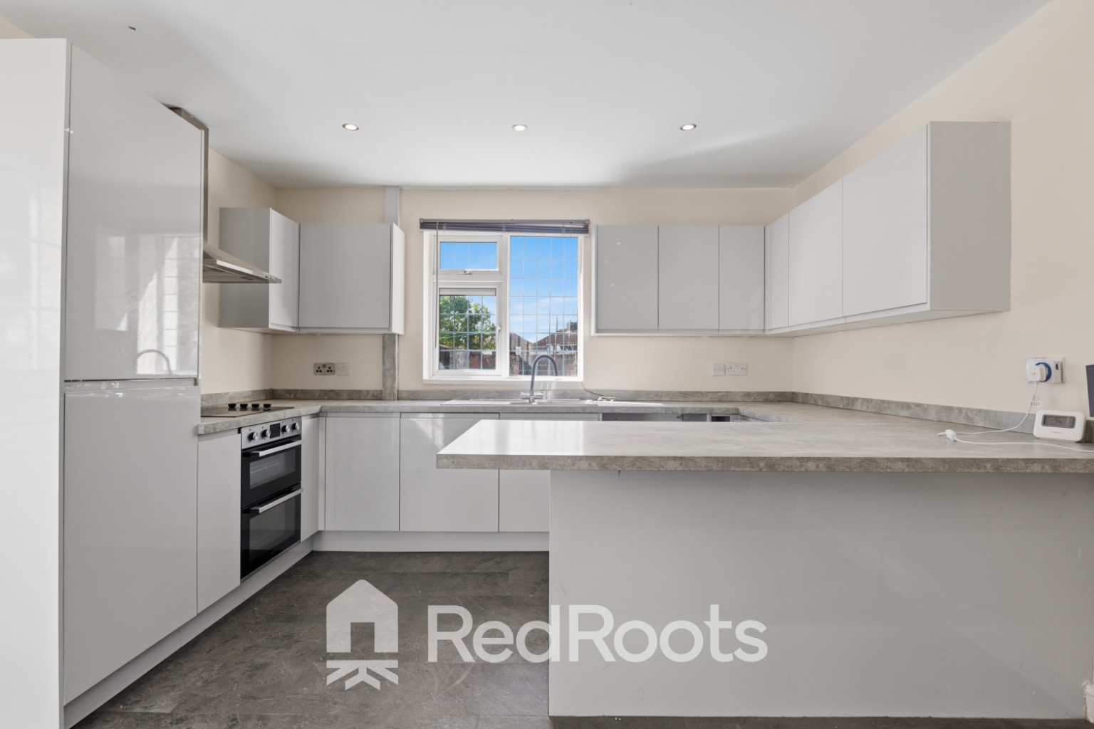 3 bed semi-detached house for sale in Victoria Road, Bentley, Doncaster, South Yorkshire, DN5 - Property Image 2