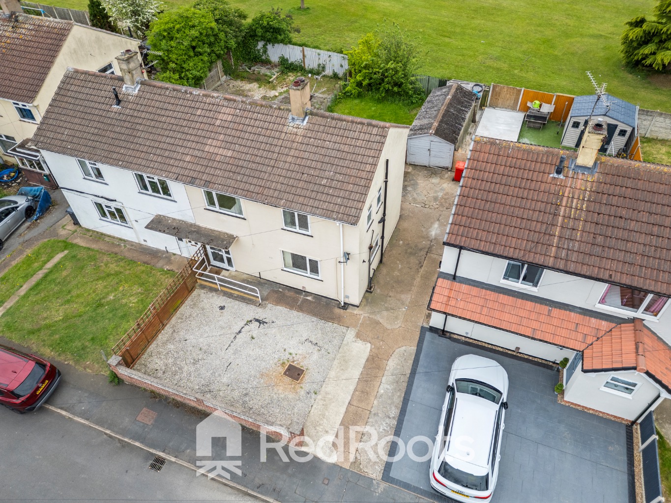 3 bed semi-detached house for sale in Danesway, Doncaster, South Yorkshire, DN5 - Property Image 2