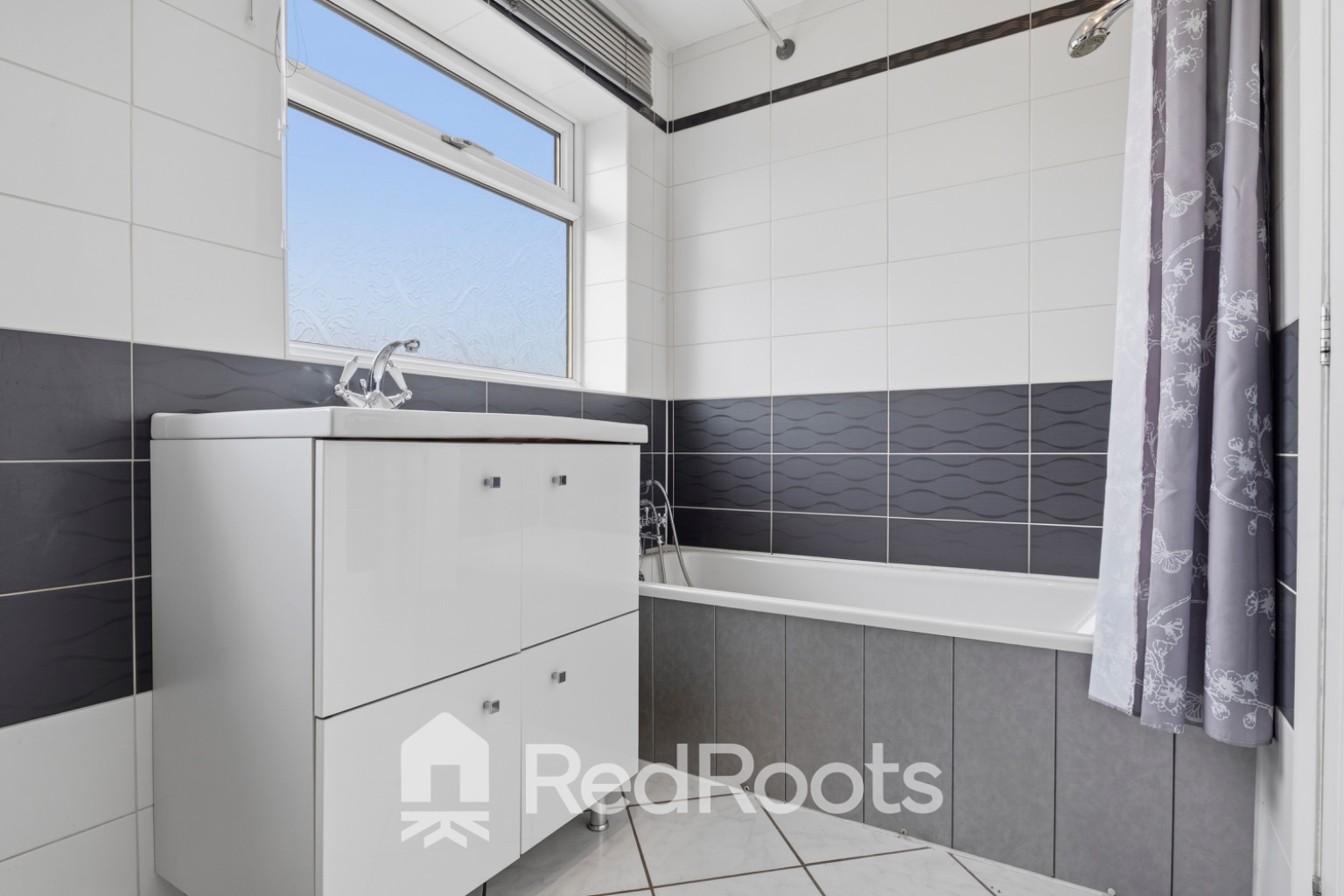 3 bed detached house for sale in Newlands Avenue, Skellow, Doncaster, South Yorkshire, DN6  - Property Image 17