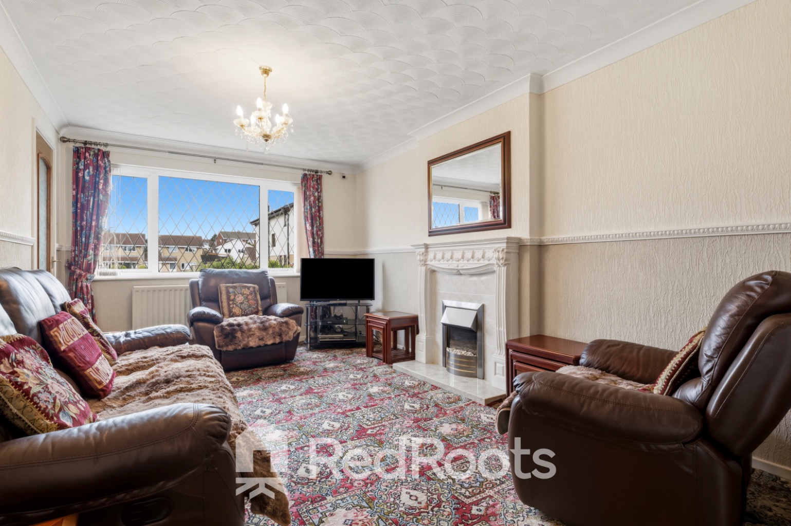 3 bed detached bungalow for sale in St. Georges Avenue, Dunsville, Doncaster, South Yorkshire, DN7 - Property Image 7