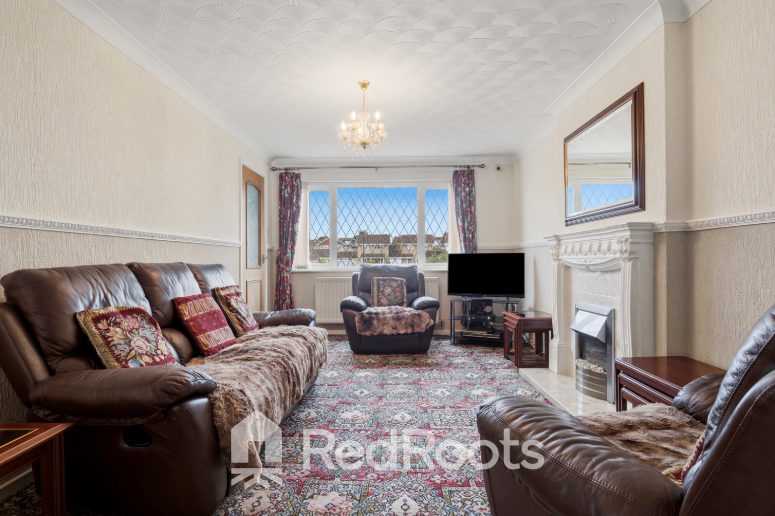 3 bed detached bungalow for sale in St. Georges Avenue, Dunsville, Doncaster, South Yorkshire, DN7 - Property Image 8