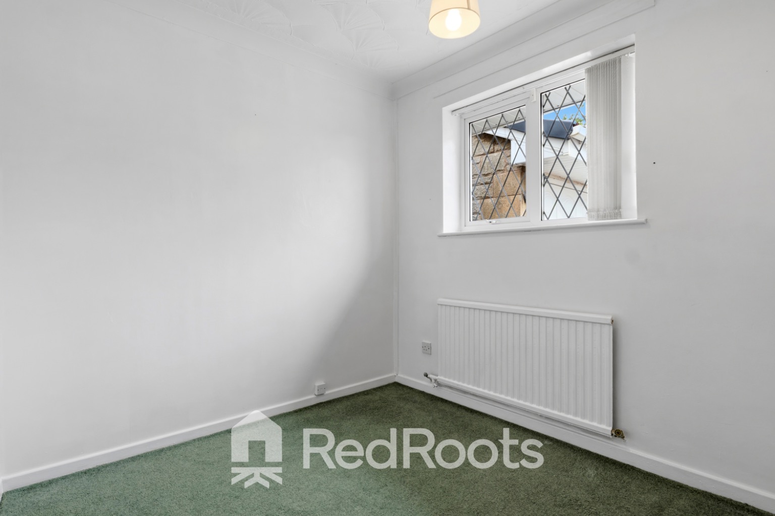 3 bed detached bungalow for sale in St. Georges Avenue, Dunsville, Doncaster, South Yorkshire, DN7 - Property Image 13