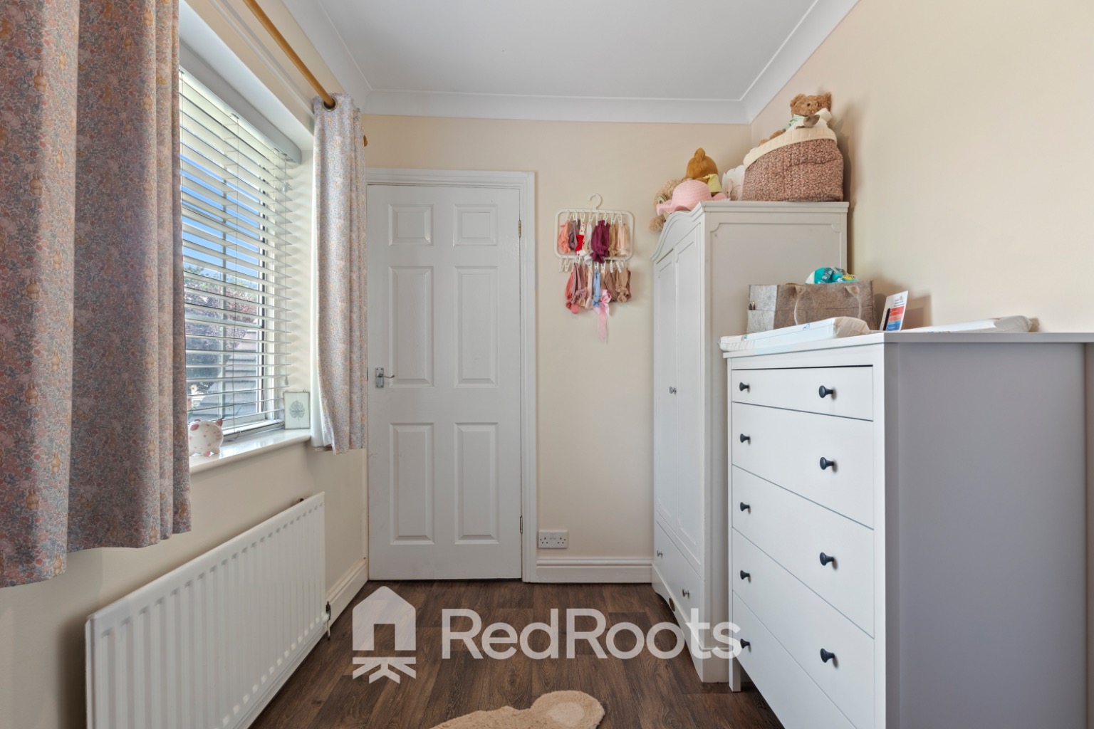 3 bed semi-detached house for sale in Chestnut Avenue, Carcroft, Doncaster, South Yorkshire, DN6 - Property Image 18