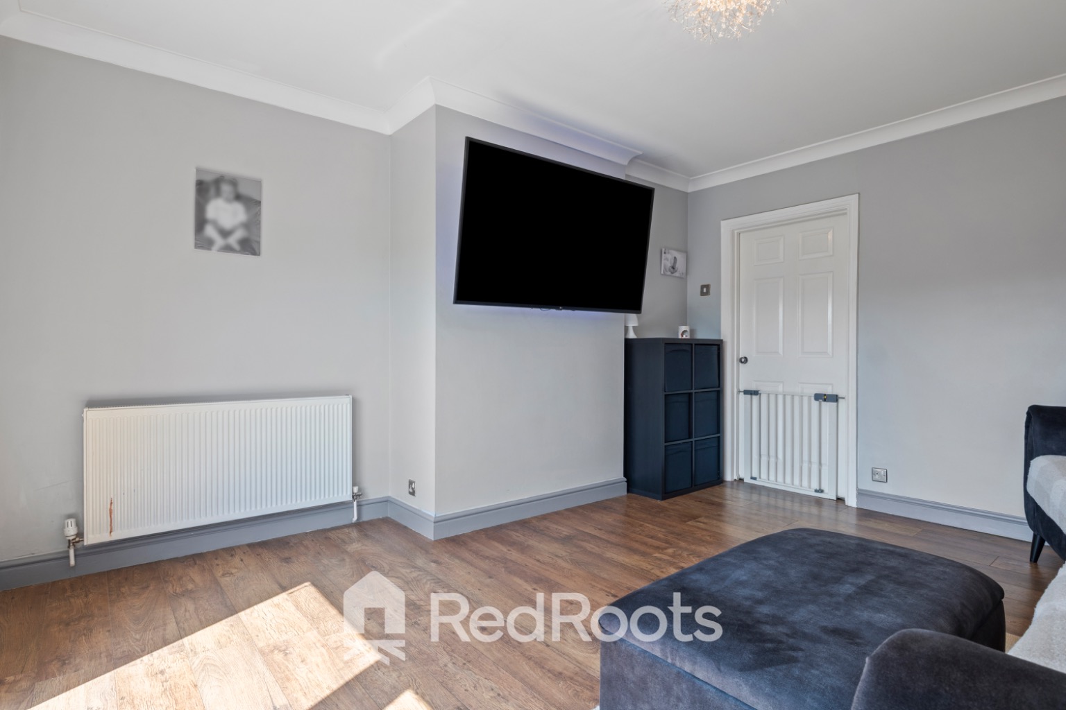 3 bed semi-detached house for sale in Chestnut Avenue, Carcroft, Doncaster, South Yorkshire, DN6 - Property Image 8