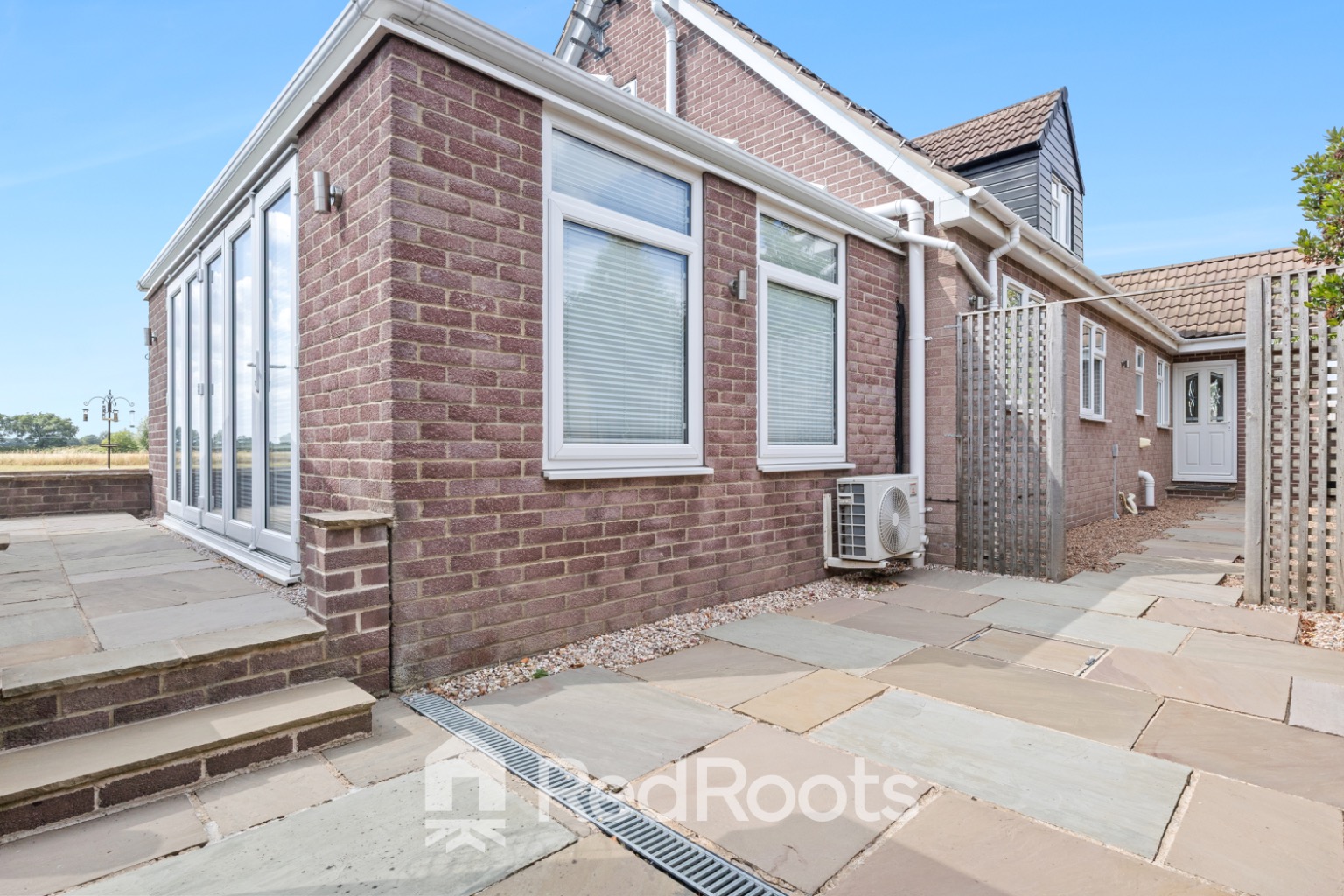 4 bed detached bungalow for sale in Brockholes, Moss Road, Moss, Doncaster, South Yorkshire, DN6 - Property Image 34