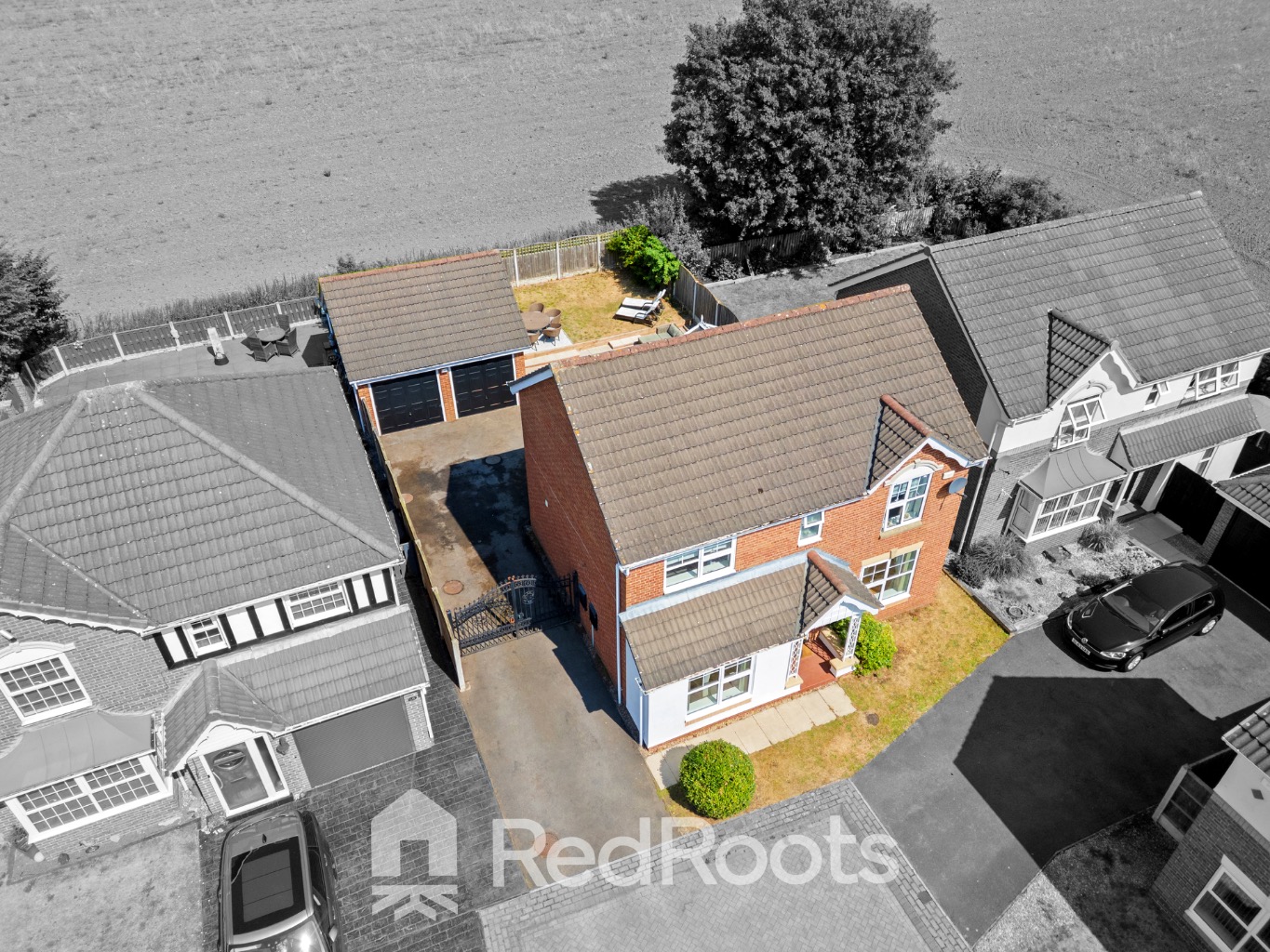 4 bed detached house for sale in Wainscot Place, Skellow, Doncaster, South Yorkshire, DN6 - Property Image 31