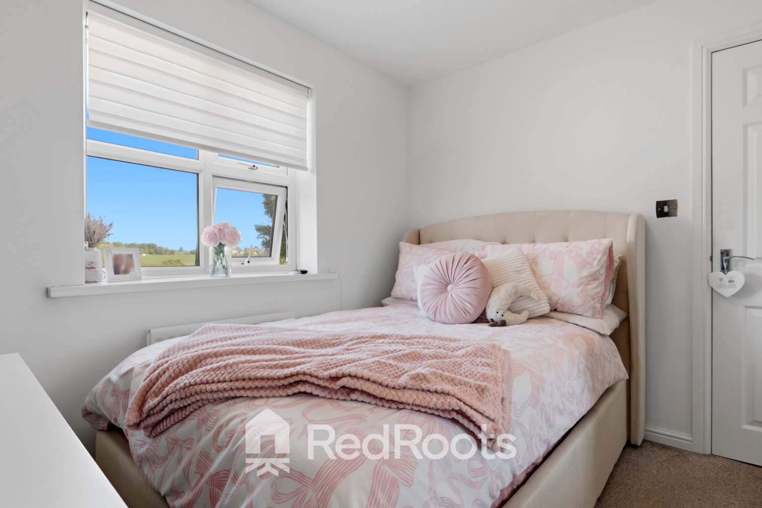 4 bed detached house for sale in Wainscot Place, Skellow, Doncaster, South Yorkshire, DN6 - Property Image 19