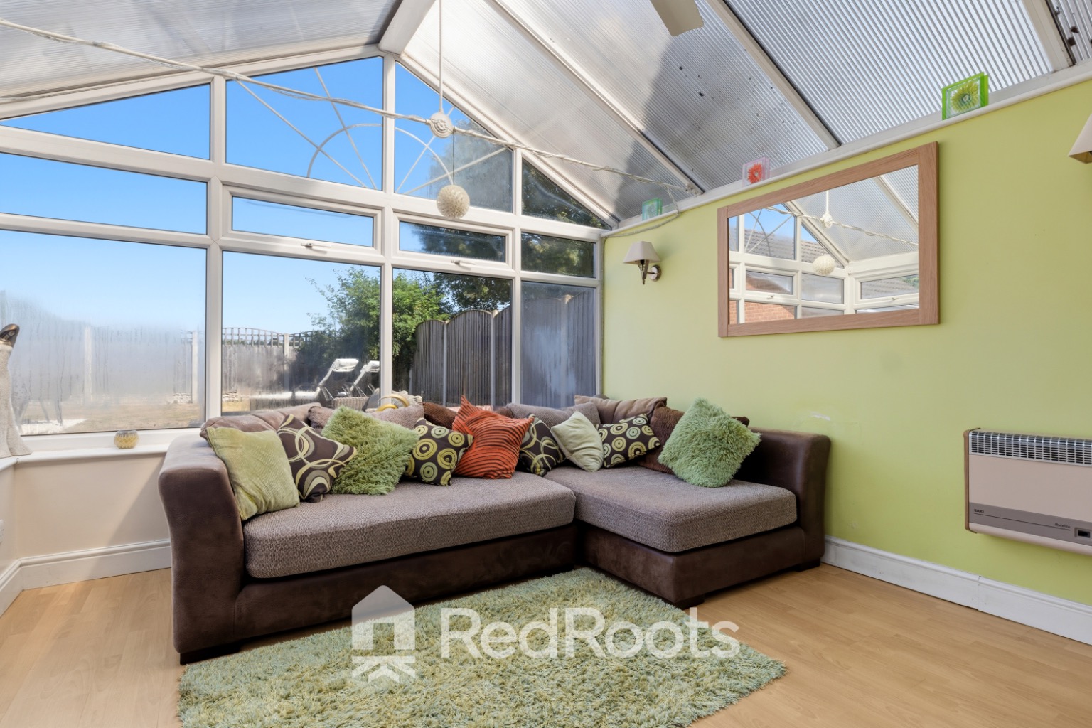 4 bed detached house for sale in Wainscot Place, Skellow, Doncaster, South Yorkshire, DN6 - Property Image 14