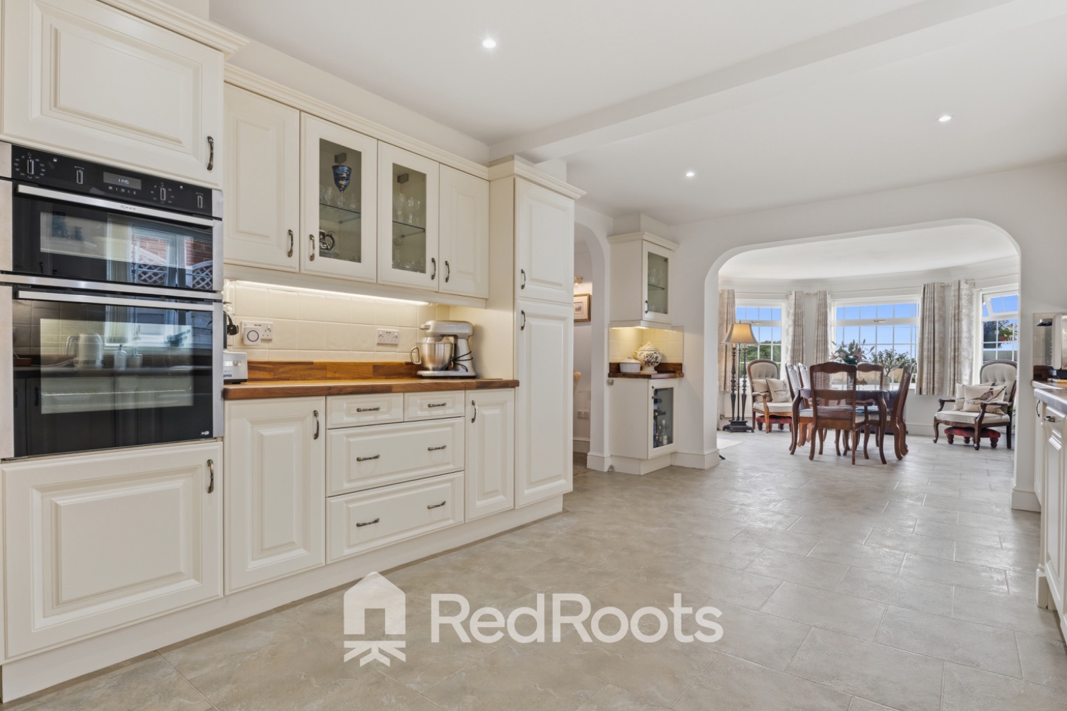 4 bed detached bungalow for sale in Fieldside, Braithwaite Lane, Braithwaite, Doncaster, South Yorkshire, DN7 - Property Image 14