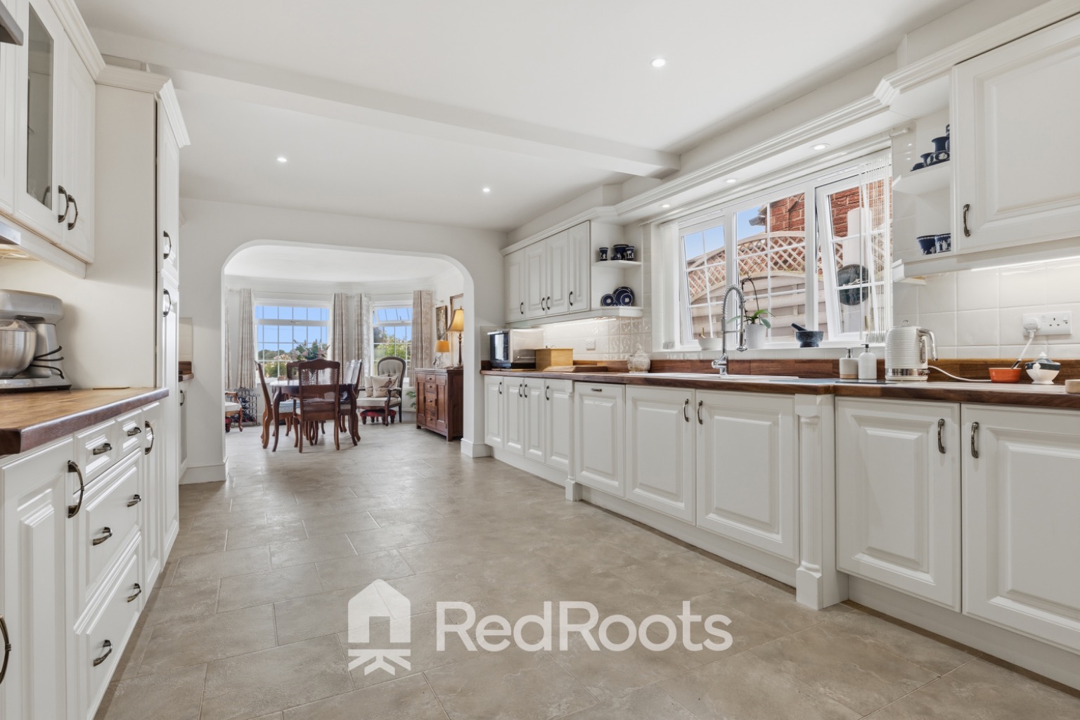 4 bed detached bungalow for sale in Fieldside, Braithwaite Lane, Braithwaite, Doncaster, South Yorkshire, DN7 - Property Image 13