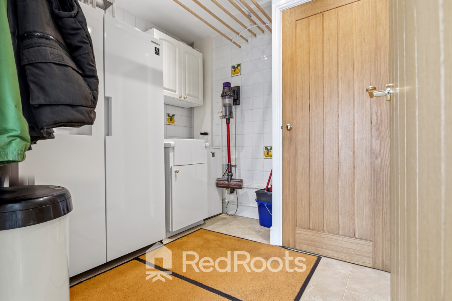 4 bed detached bungalow for sale in Fieldside, Braithwaite Lane, Braithwaite, Doncaster, South Yorkshire, DN7 - Property Image 40