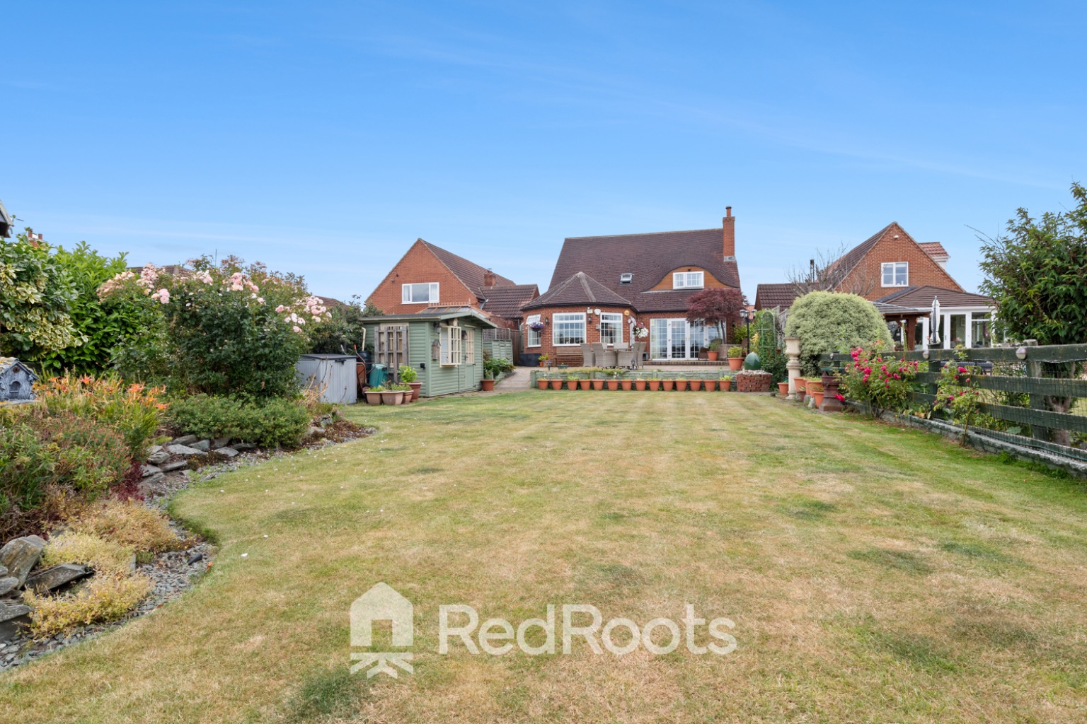 4 bed detached bungalow for sale in Fieldside, Braithwaite Lane, Braithwaite, Doncaster, South Yorkshire, DN7 - Property Image 43
