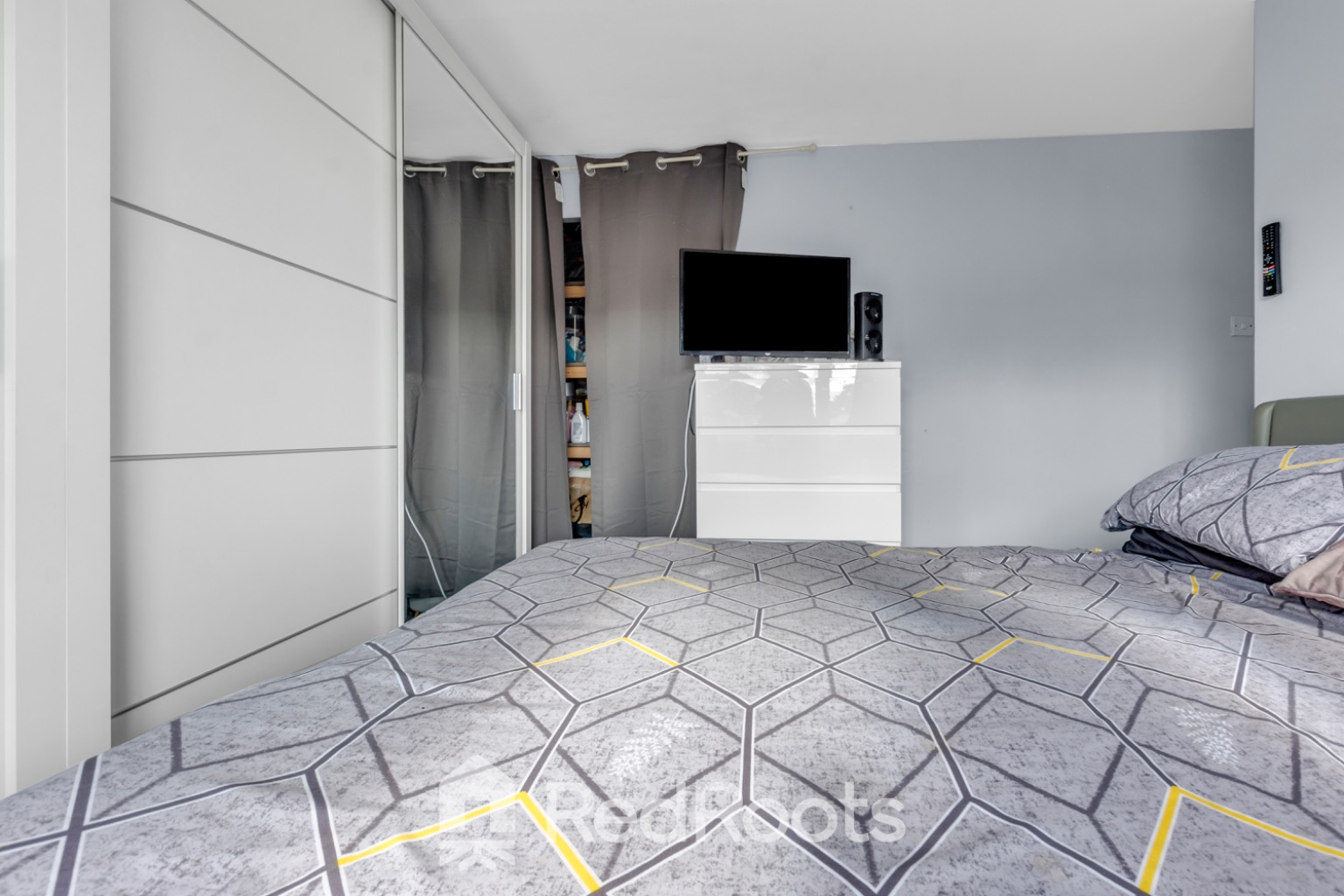 3 bed semi-detached house for sale in Clevedon Crescent, Doncaster, South Yorkshire, DN5 - Property Image 12