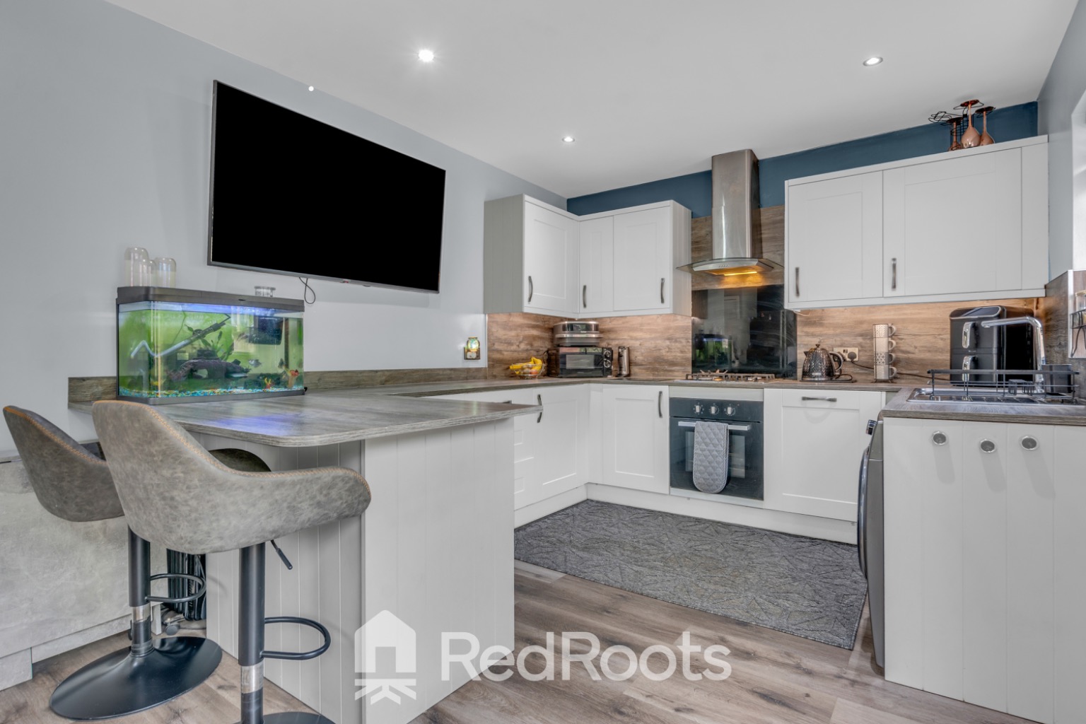 3 bed semi-detached house for sale in Clevedon Crescent, Doncaster, South Yorkshire, DN5 - Property Image 5