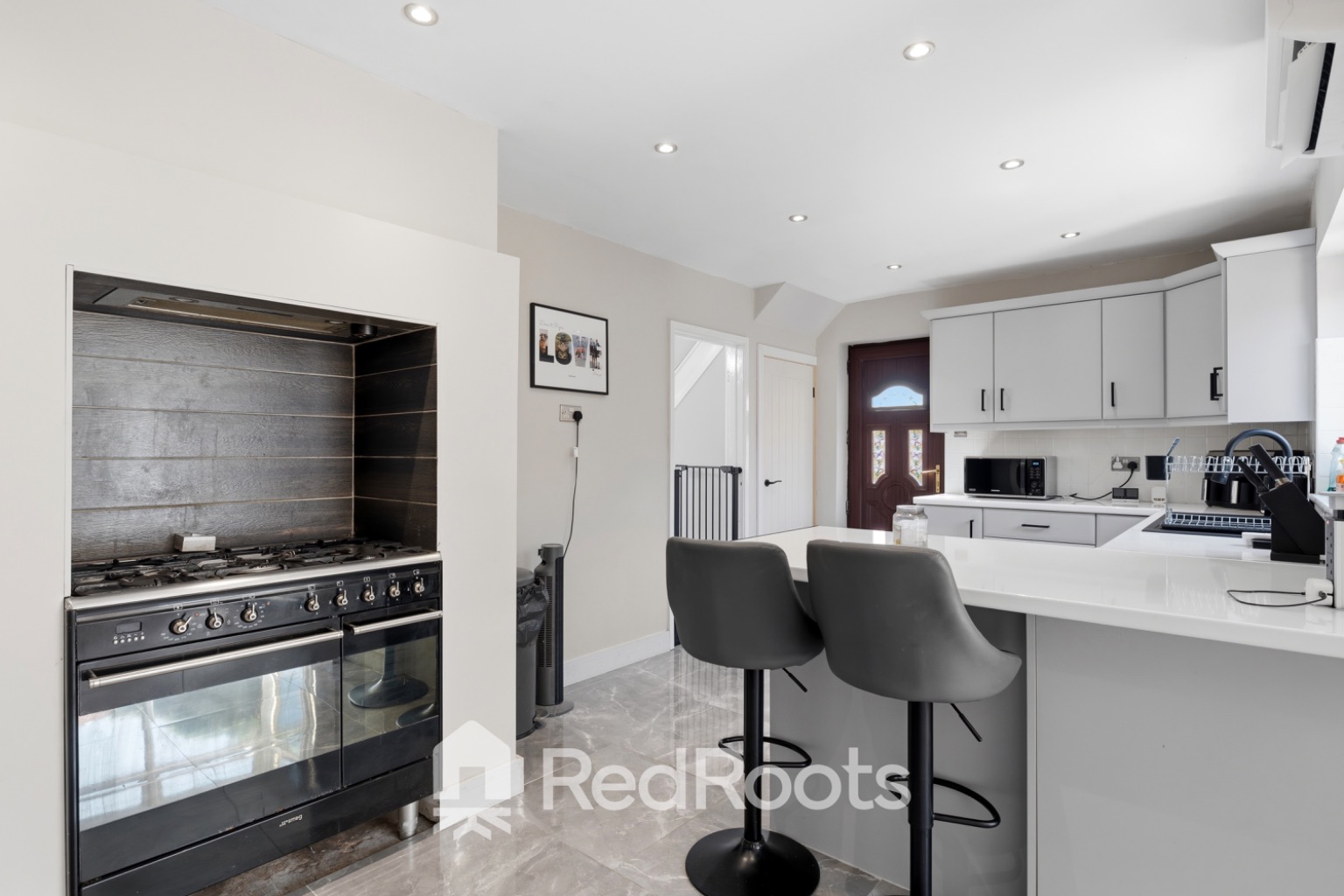 3 bed semi-detached house for sale in Shakespeare Avenue, Campsall, Doncaster, South Yorkshire, DN6 - Property Image 9