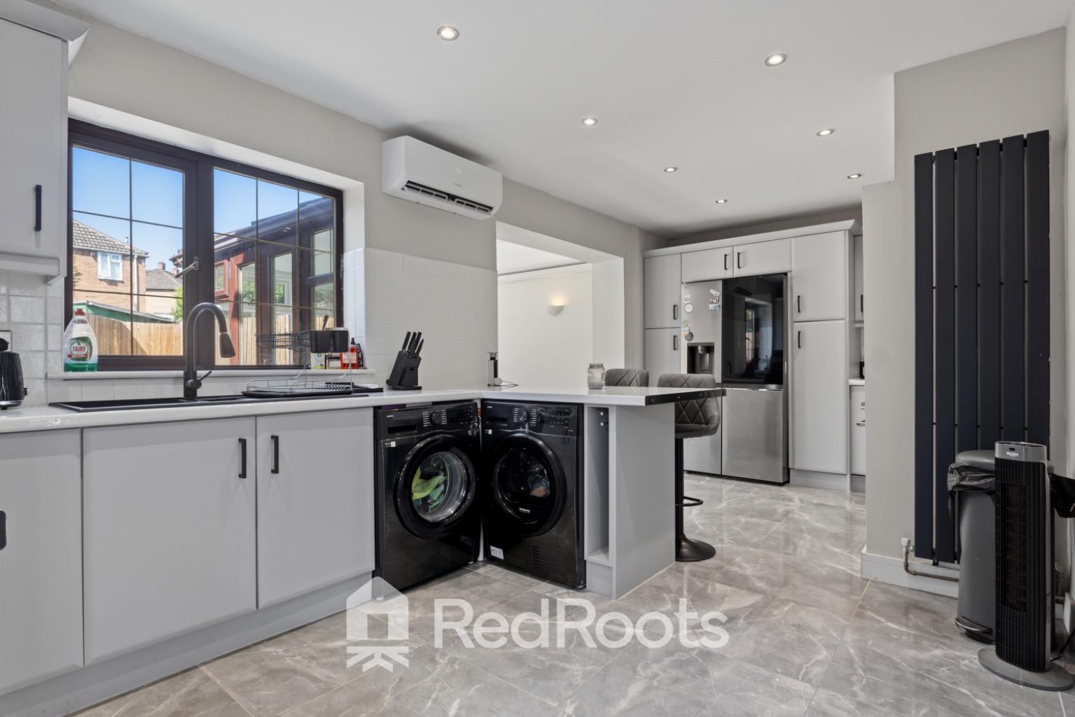 3 bed semi-detached house for sale in Shakespeare Avenue, Campsall, Doncaster, South Yorkshire, DN6 - Property Image 6