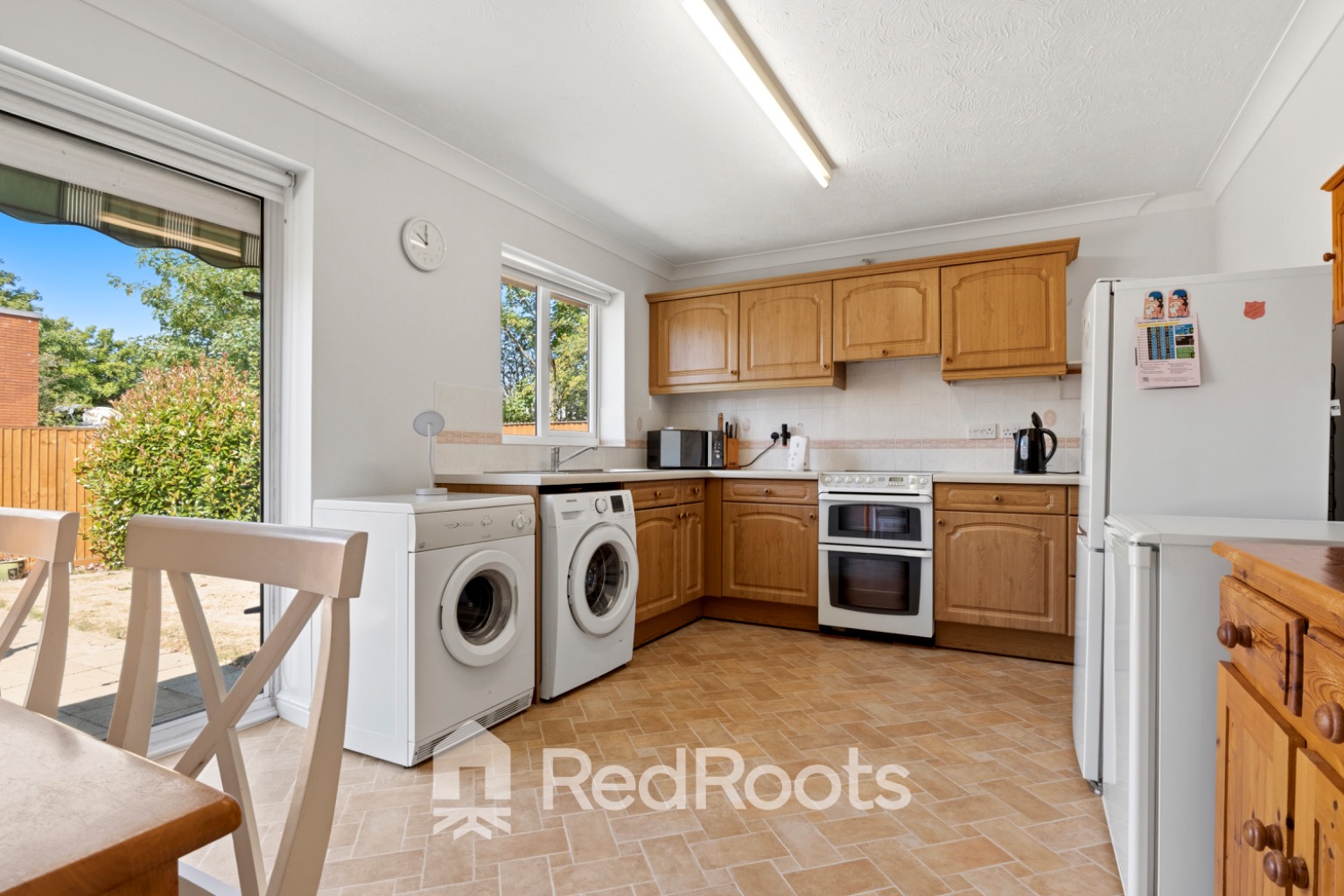 3 bed detached bungalow for sale in Lowgate, Doncaster, South Yorkshire, DN5  - Property Image 7