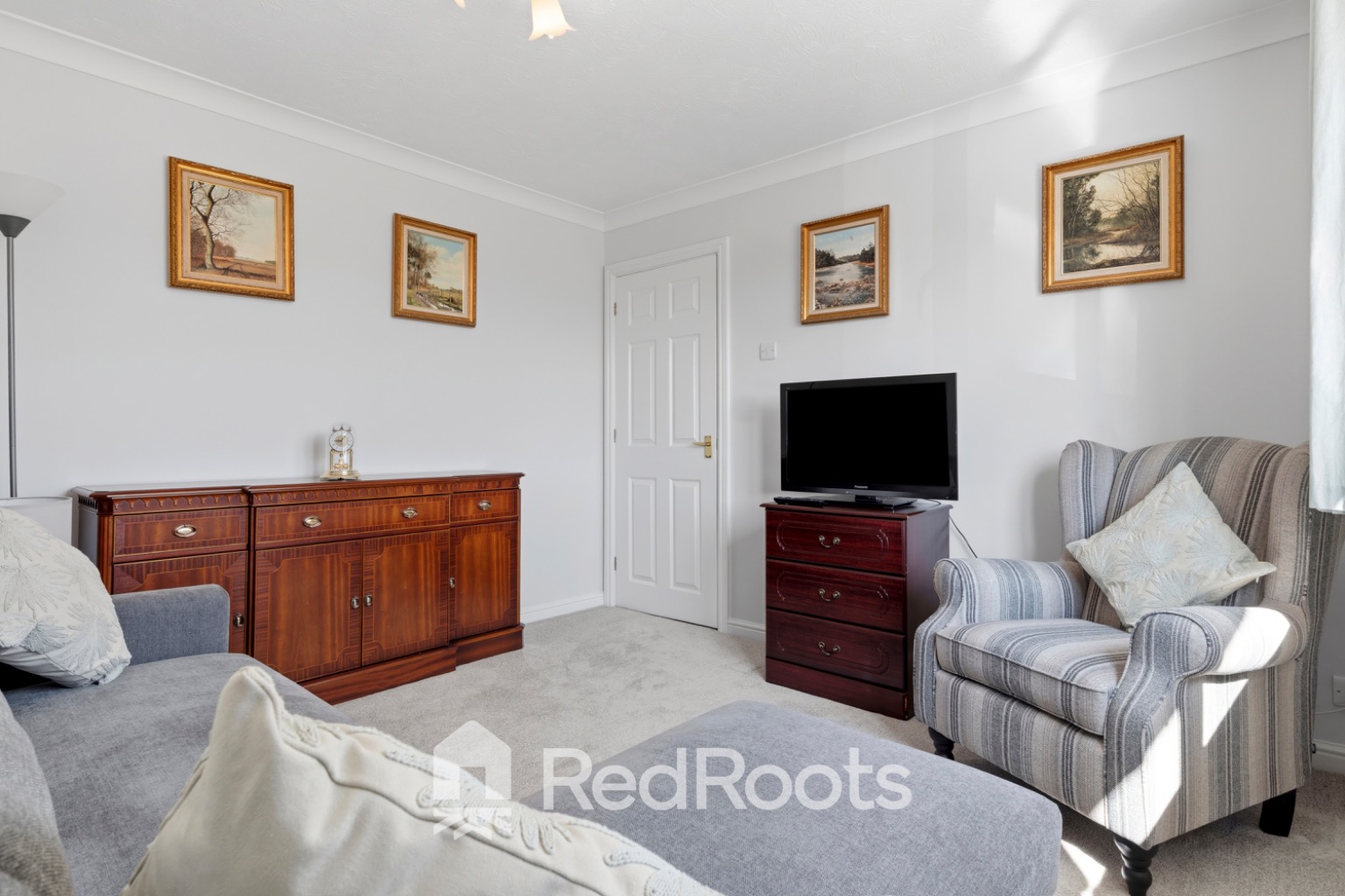 3 bed detached bungalow for sale in Lowgate, Doncaster, South Yorkshire, DN5  - Property Image 11