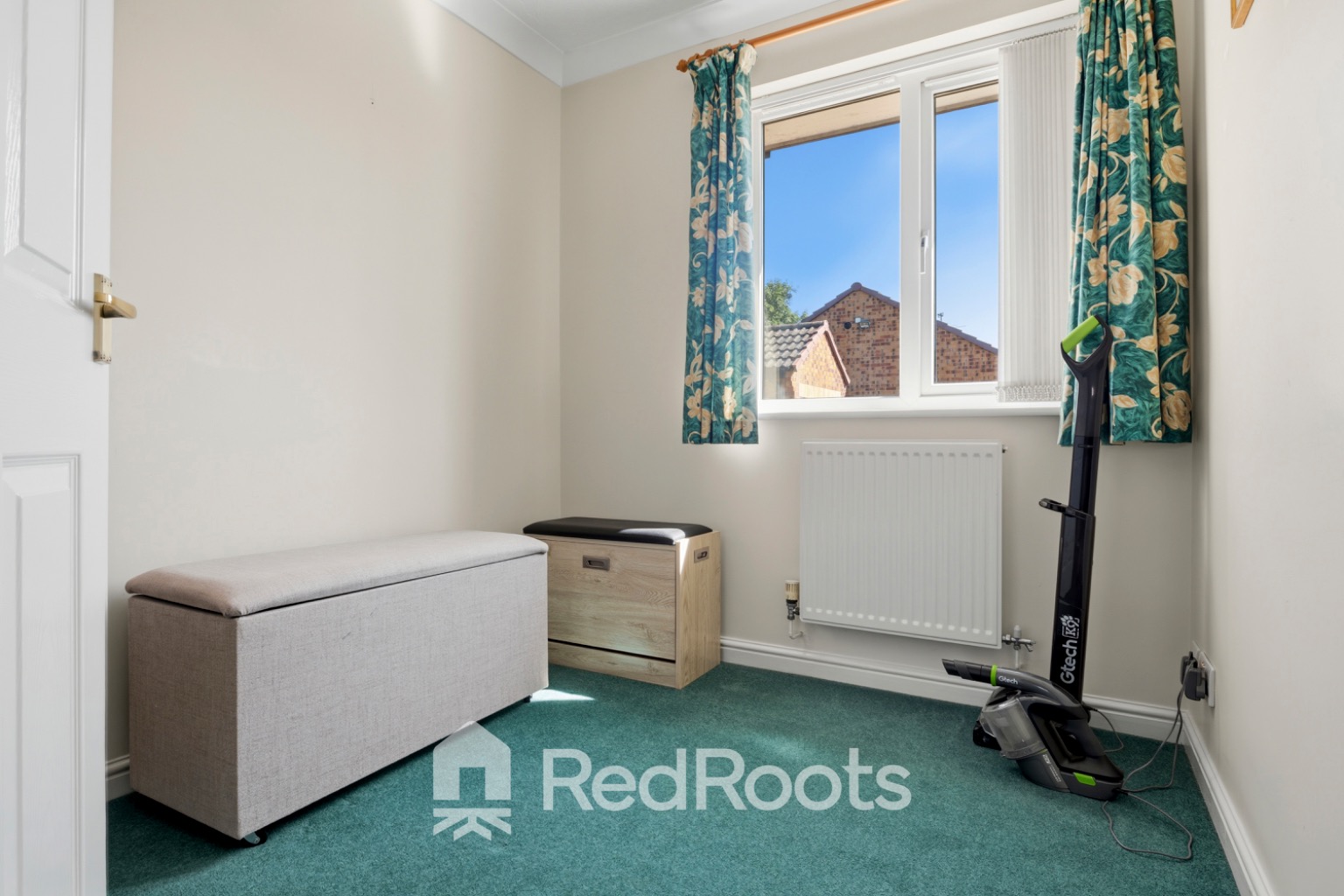 3 bed detached bungalow for sale in Lowgate, Doncaster, South Yorkshire, DN5  - Property Image 5