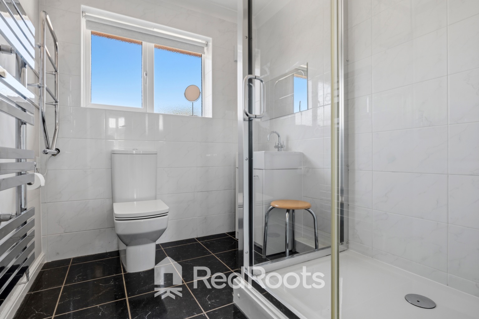 3 bed detached bungalow for sale in Lowgate, Doncaster, South Yorkshire, DN5  - Property Image 14