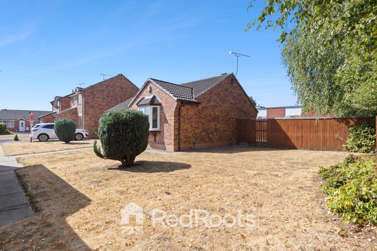 3 bed detached bungalow for sale in Lowgate, Doncaster, South Yorkshire, DN5  - Property Image 20