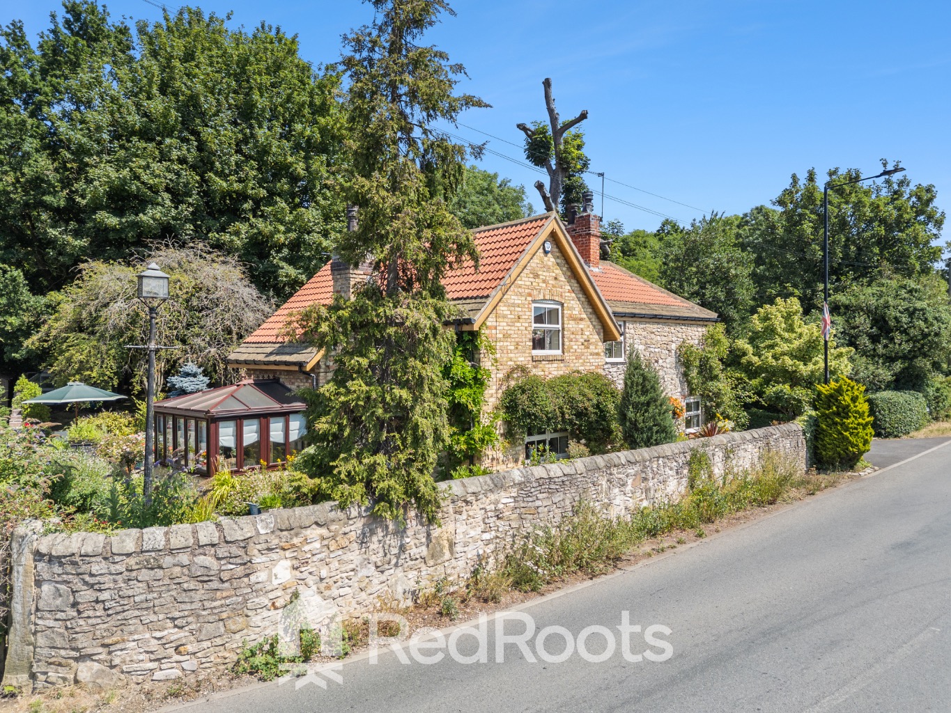 3 bed detached house for sale in Carcroft Lodge, Lodge Road, Carcroft, Doncaster, South Yorkshire, DN6 - Property Image 3