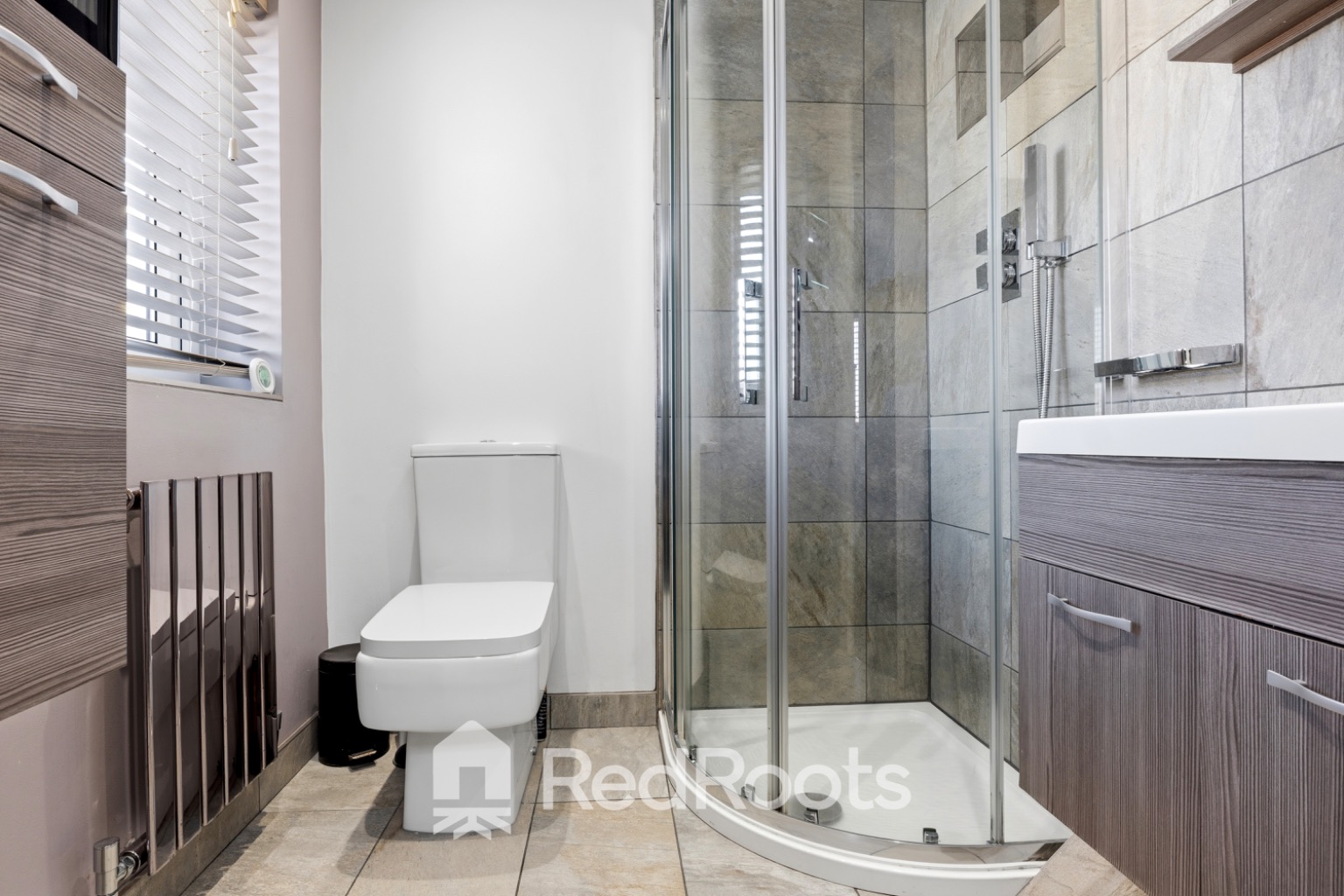 4 bed detached house for sale in Reeves Way, Armthorpe, Doncaster, South Yorkshire, DN3  - Property Image 14
