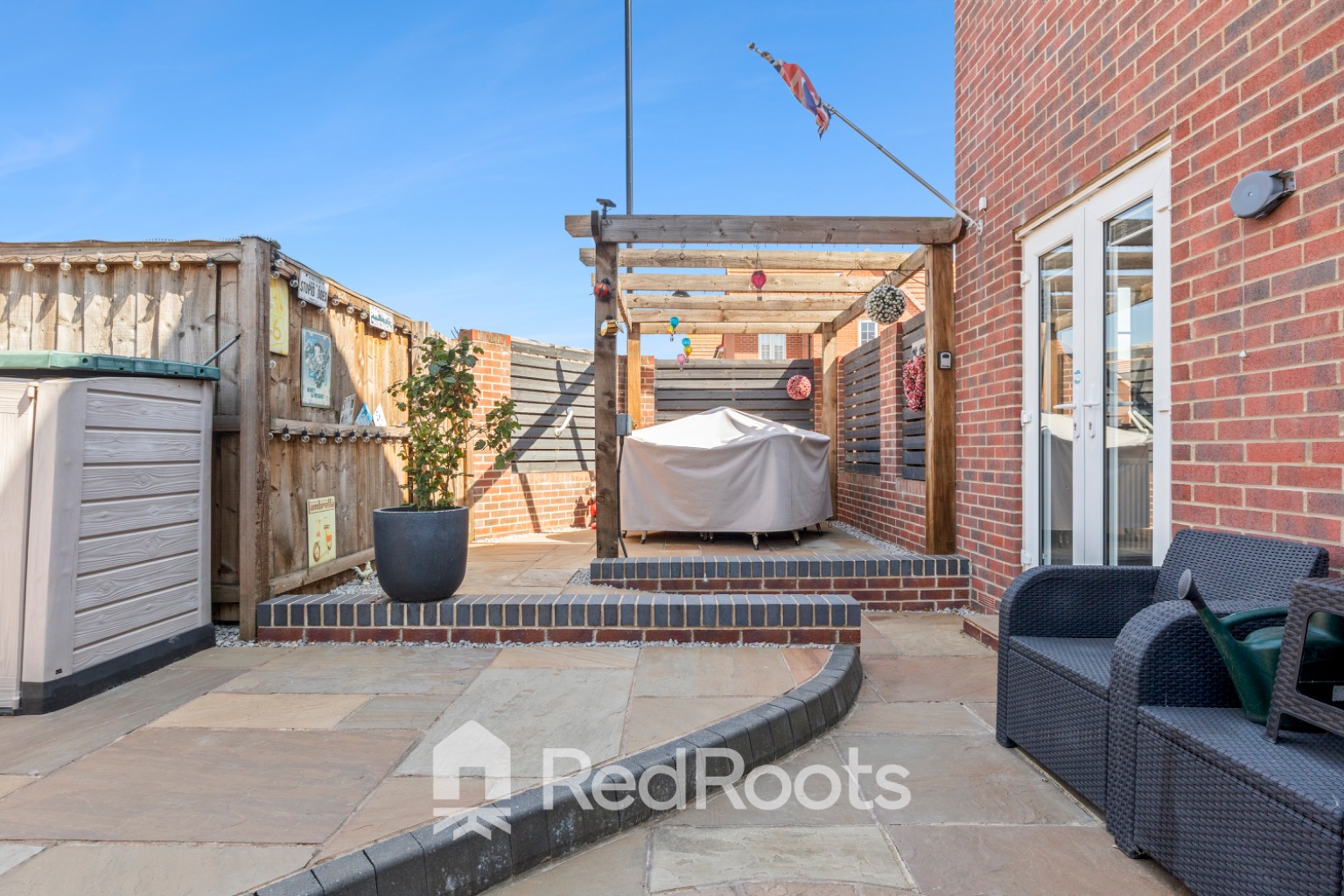 3 bed semi-detached house for sale in Empire Crescent, Woodlands, Doncaster, South Yorkshire, DN6 - Property Image 20
