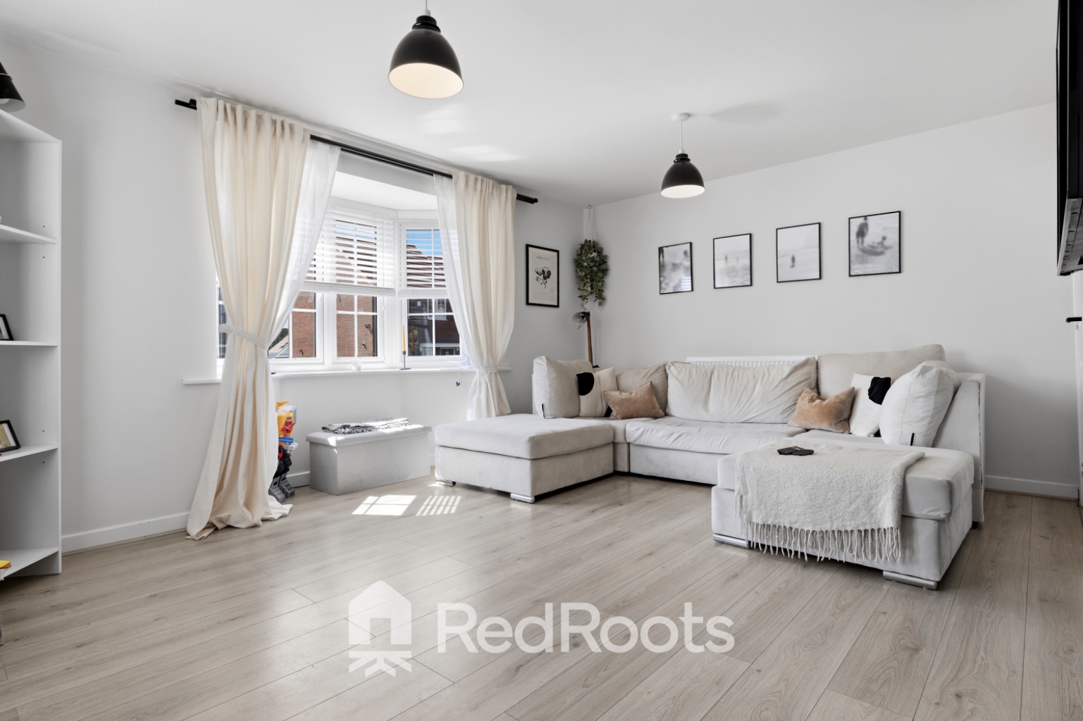 3 bed semi-detached house for sale in Empire Crescent, Woodlands, Doncaster, South Yorkshire, DN6  - Property Image 2