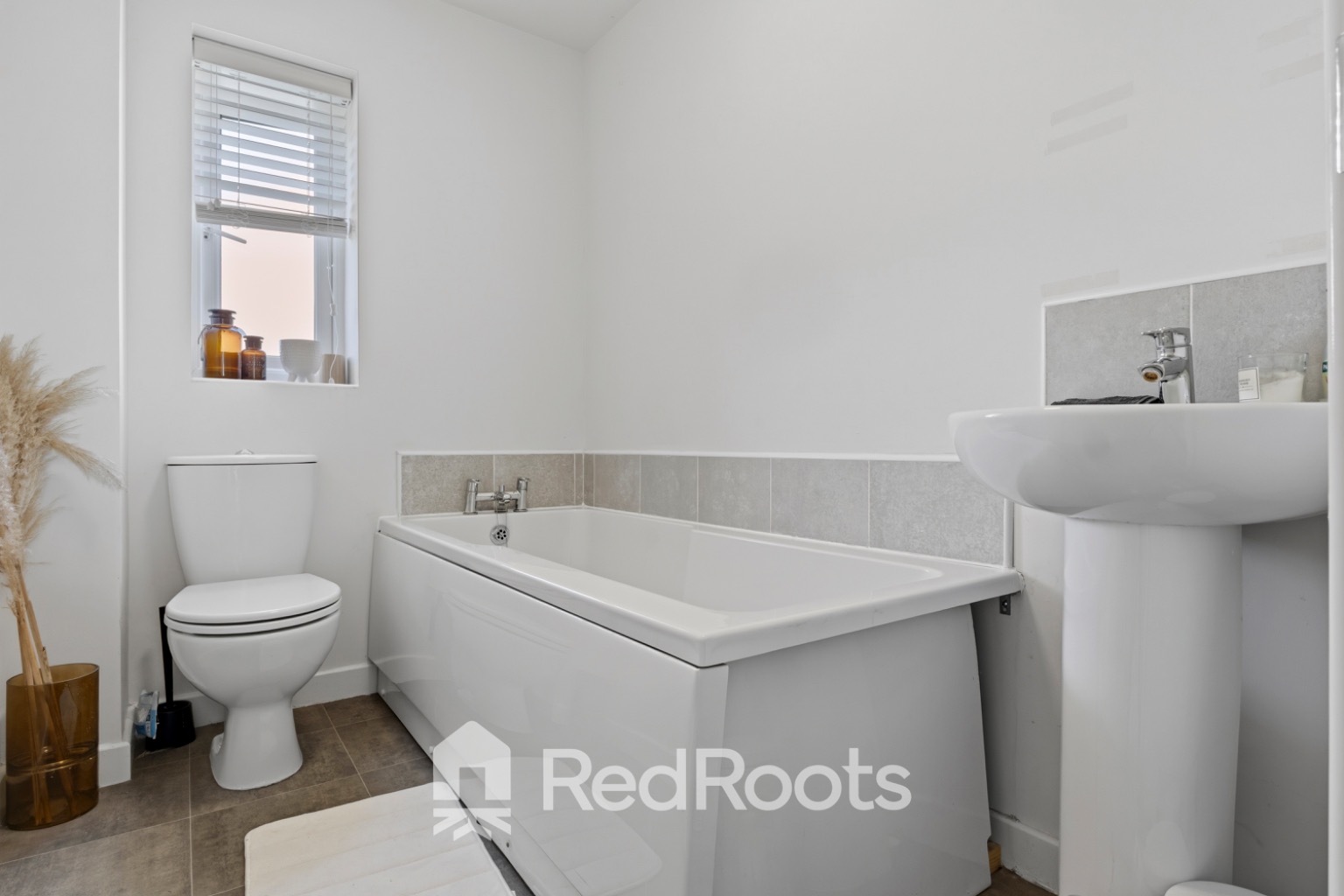 3 bed semi-detached house for sale in Empire Crescent, Woodlands, Doncaster, South Yorkshire, DN6  - Property Image 18