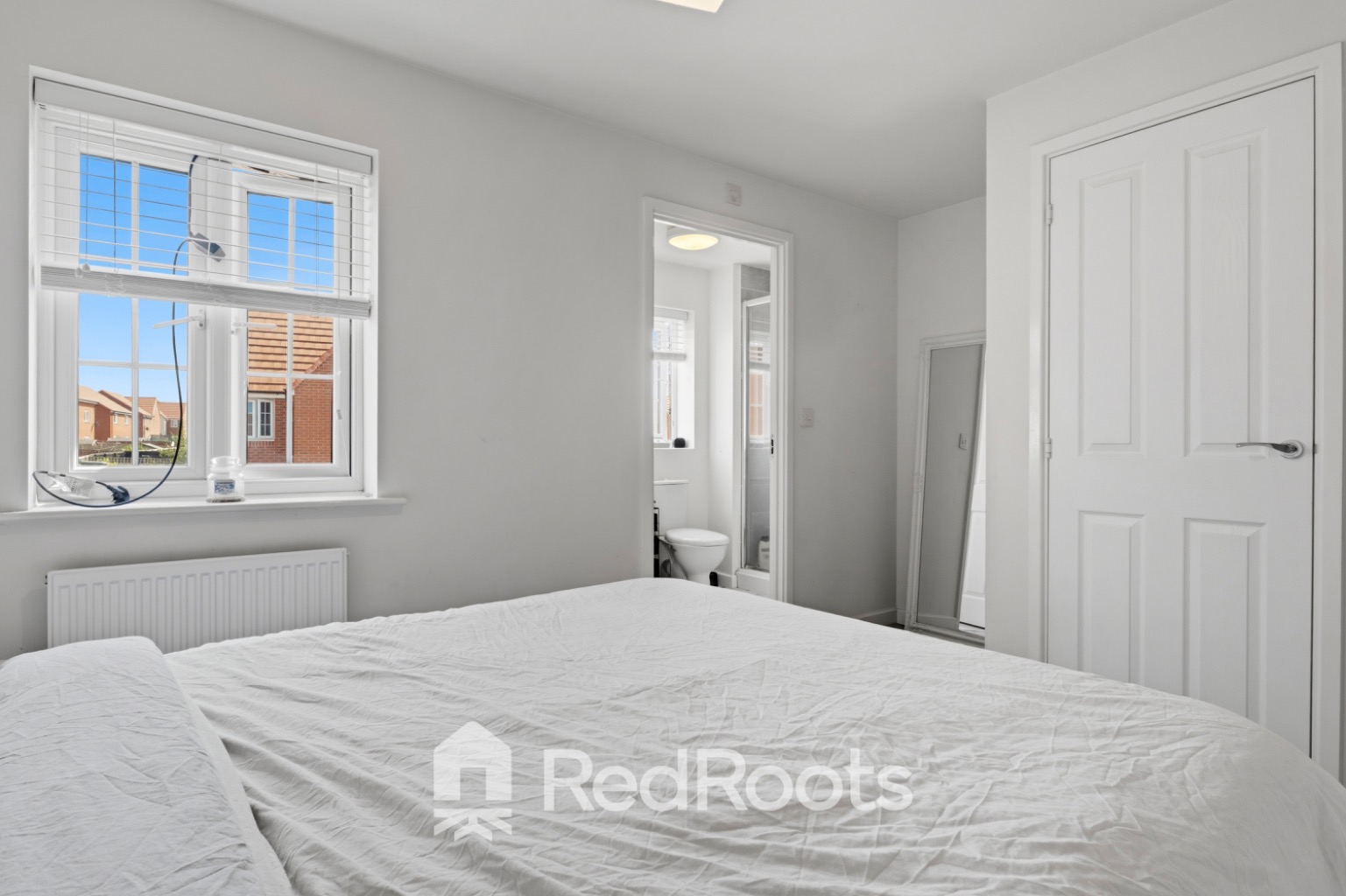 3 bed semi-detached house for sale in Empire Crescent, Woodlands, Doncaster, South Yorkshire, DN6  - Property Image 15