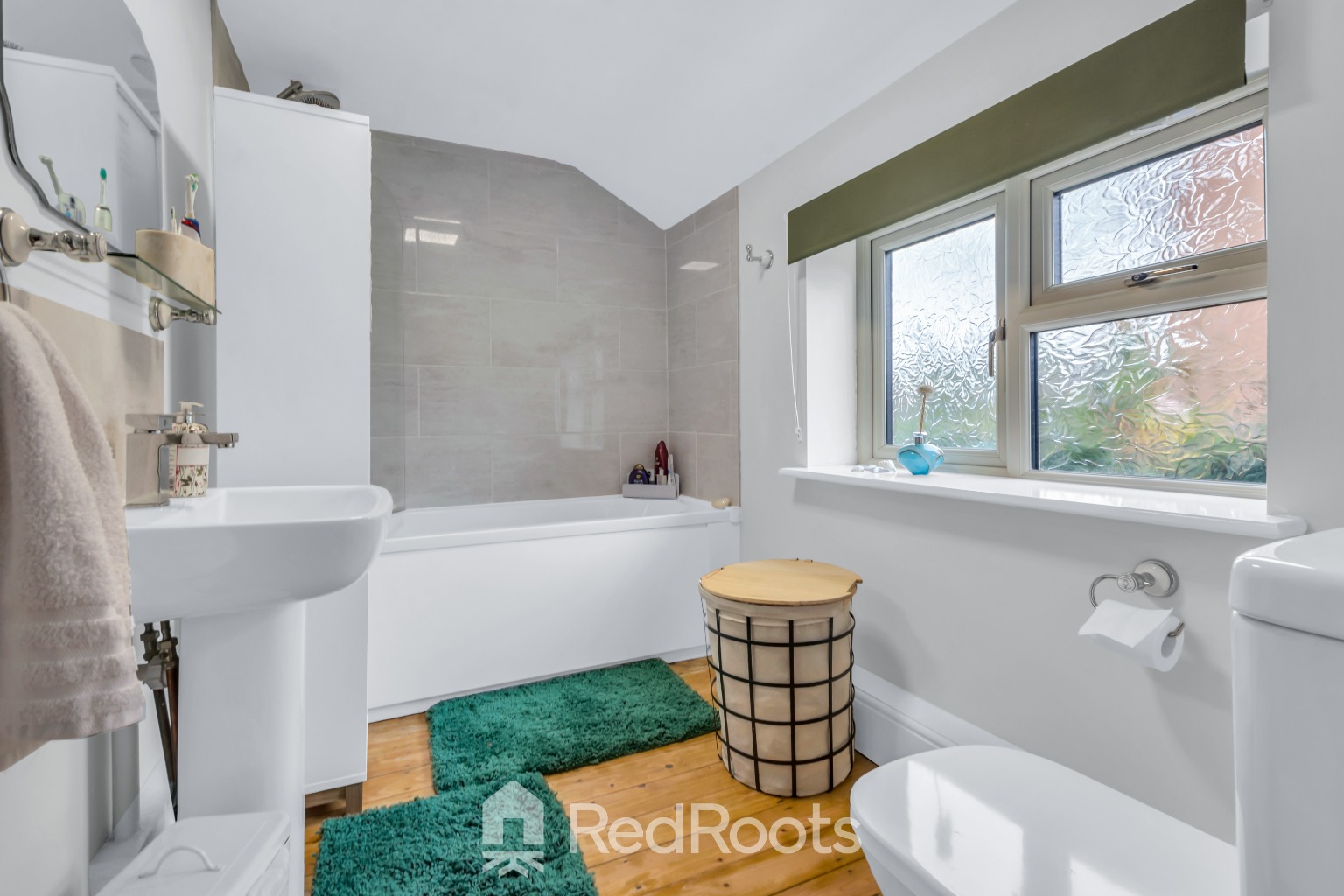 2 bed detached house for sale in Sandbeds Lane, Westwoodside, Doncaster, Lincolnshire, DN9 - Property Image 4